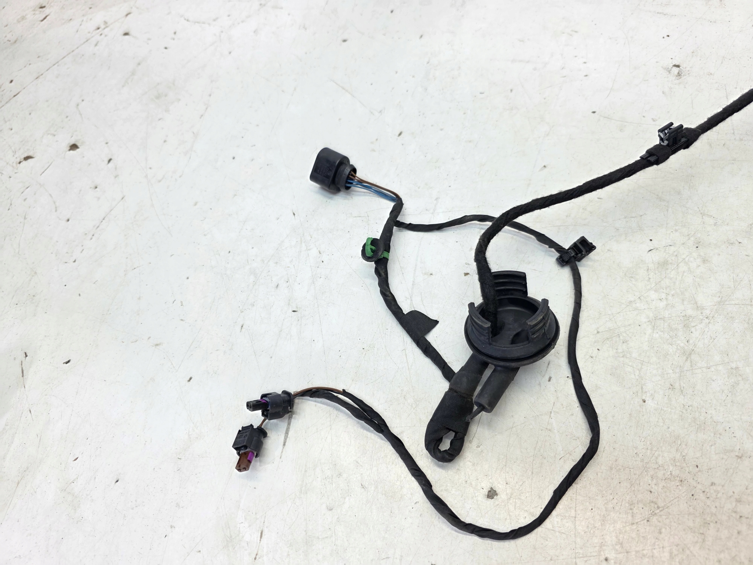 bundle door left front AUDI Q7 4M 4M0971029GA