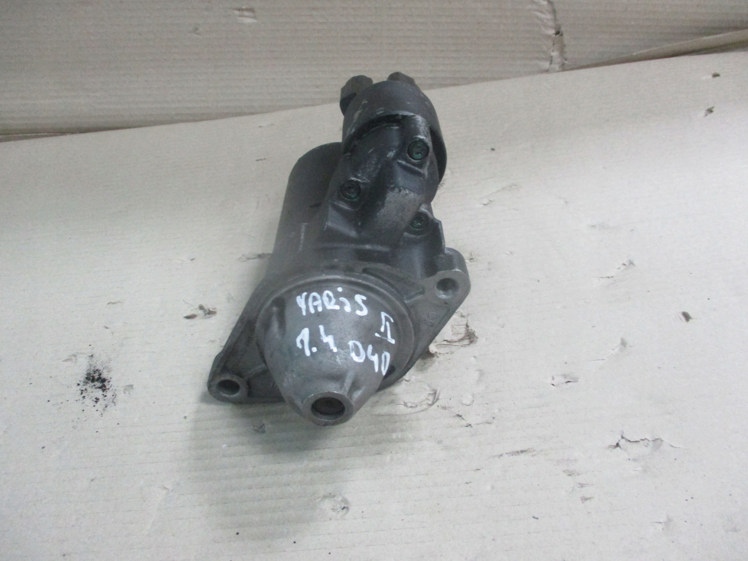 starter Toyota Yaris II 1.4 D4D 0001107441