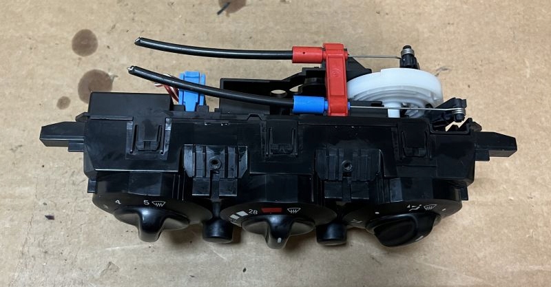 PANEL BOCCHETTE MERCEDES A140 168 830 12 85