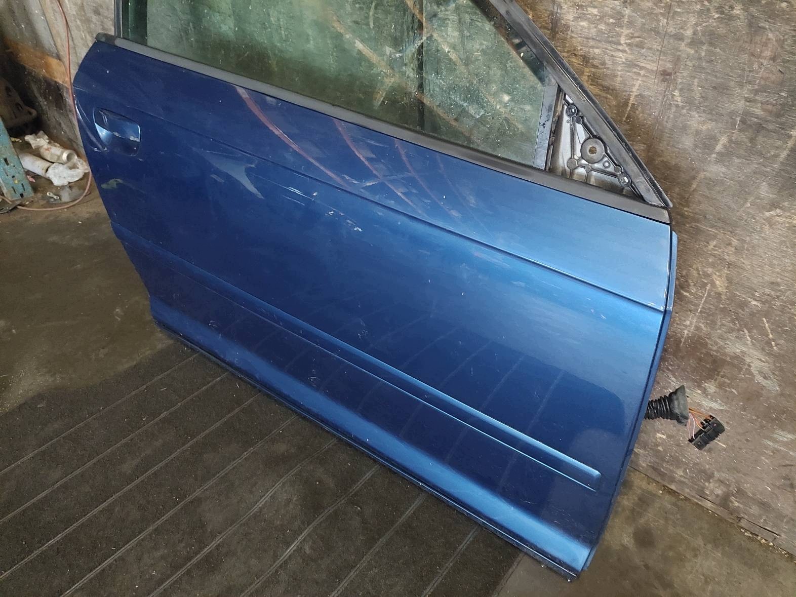 door complete right front 3D AUDI A3 8P LS9R