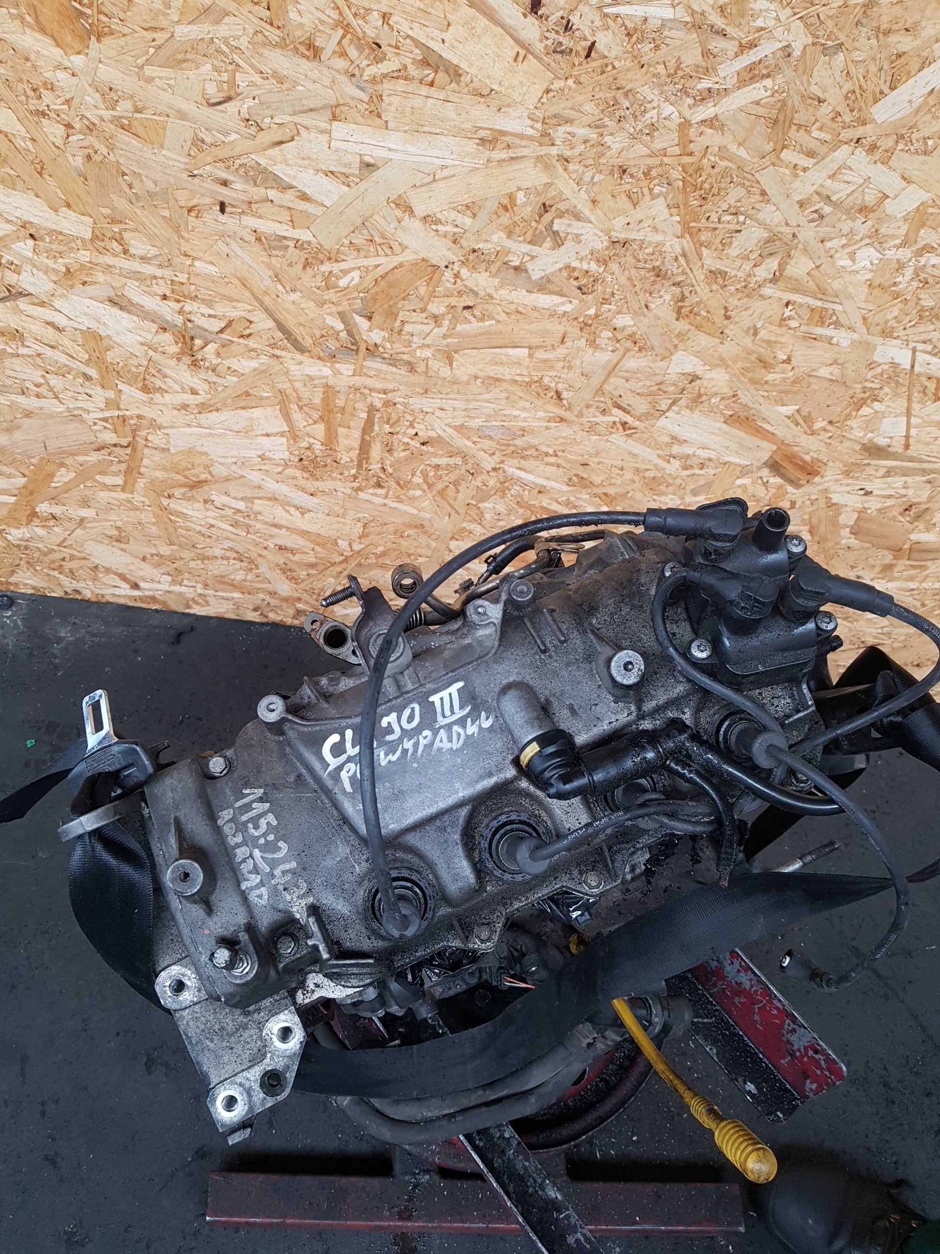 engine petrol- pillar RENAULT CLIO 3 1.2 TCE D4F H784