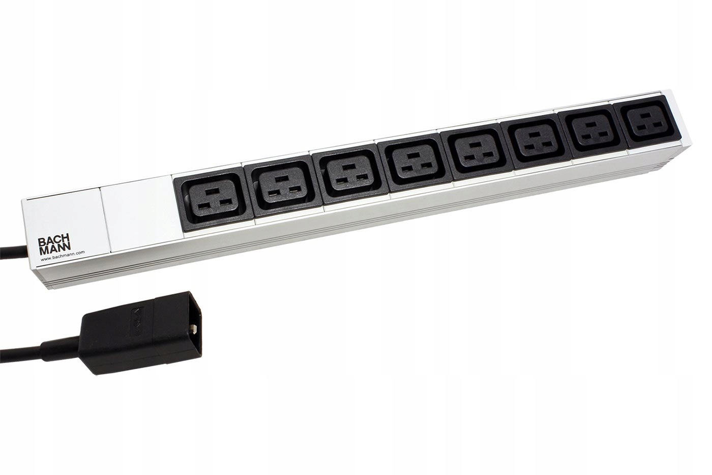 Bachmann 19" napáj. panel 1U,8x zásuvka C19,vidlice IEC320 C20,2m(333.815)