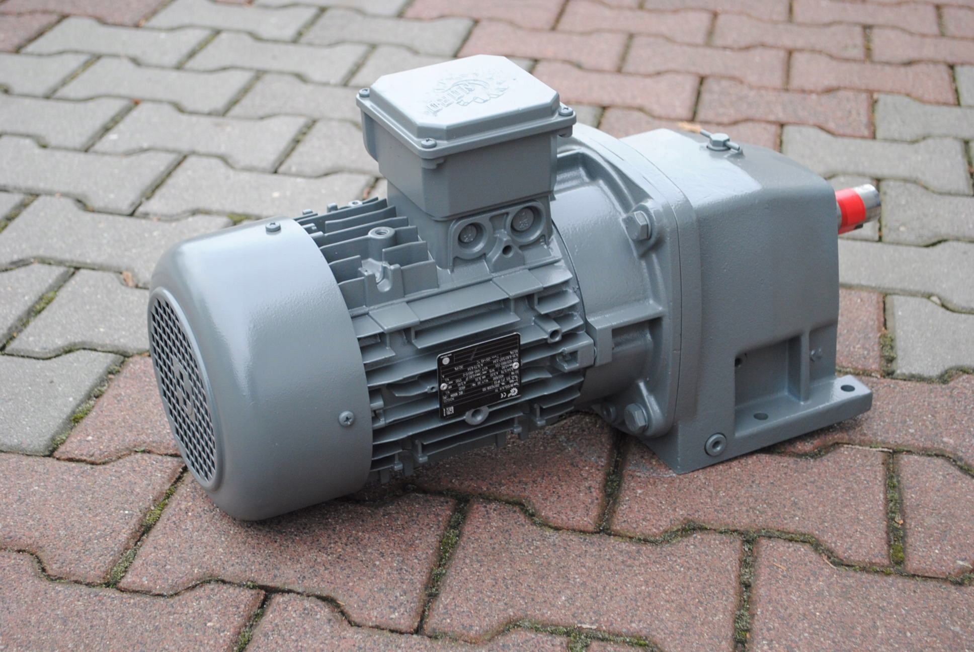 Motoreduktor 3kw. 187obr./min. Firmy NORD Kod producenta 200742306-10014345259