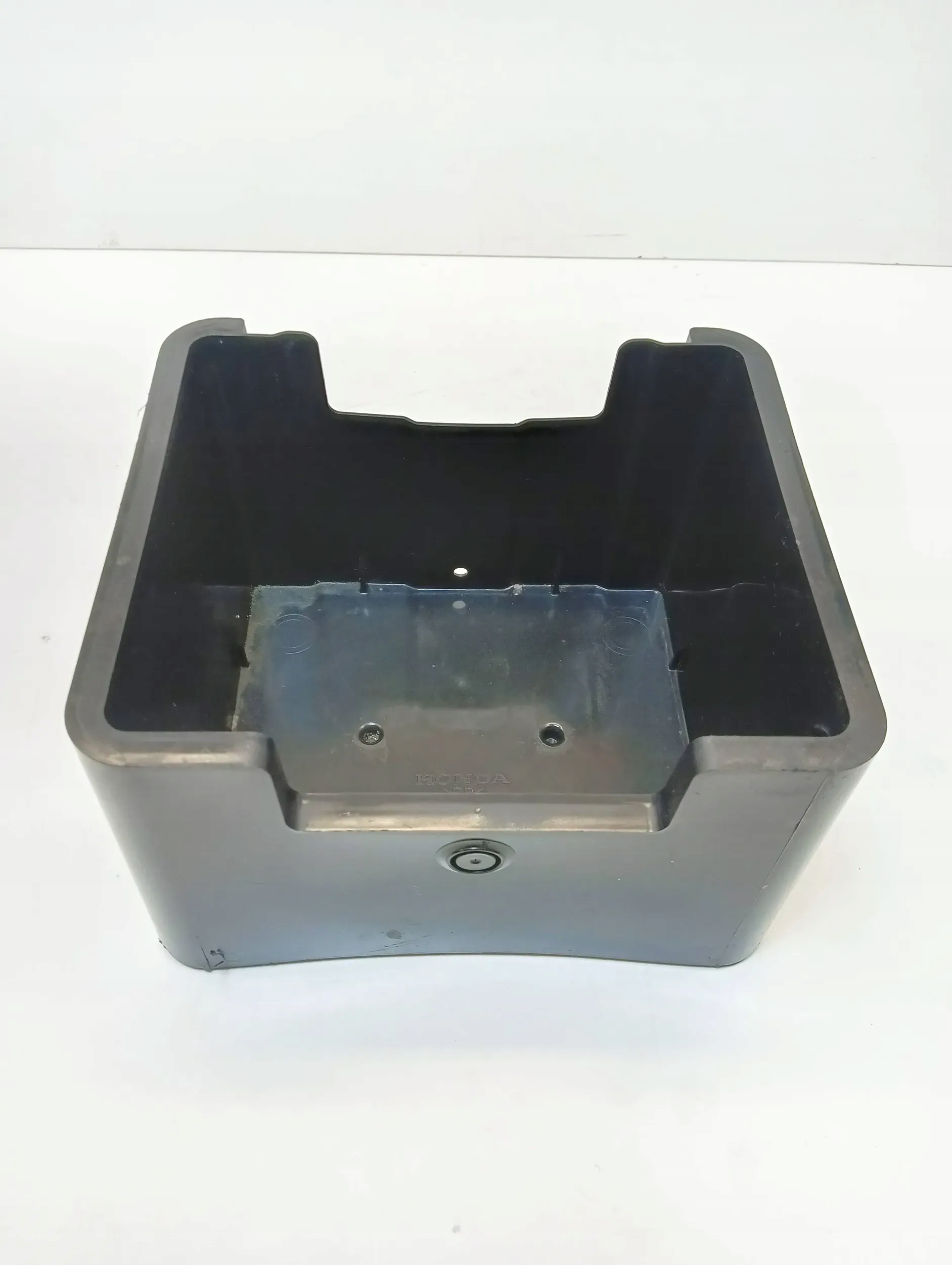 HONDA CR-V III LIFT 09-12 PODSTAWA OBUDOWA AKUMULATORA Producent części Honda OE