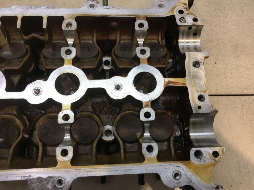 TESTATA del cilindro KIA CEED e 1.4 16V X221112B000