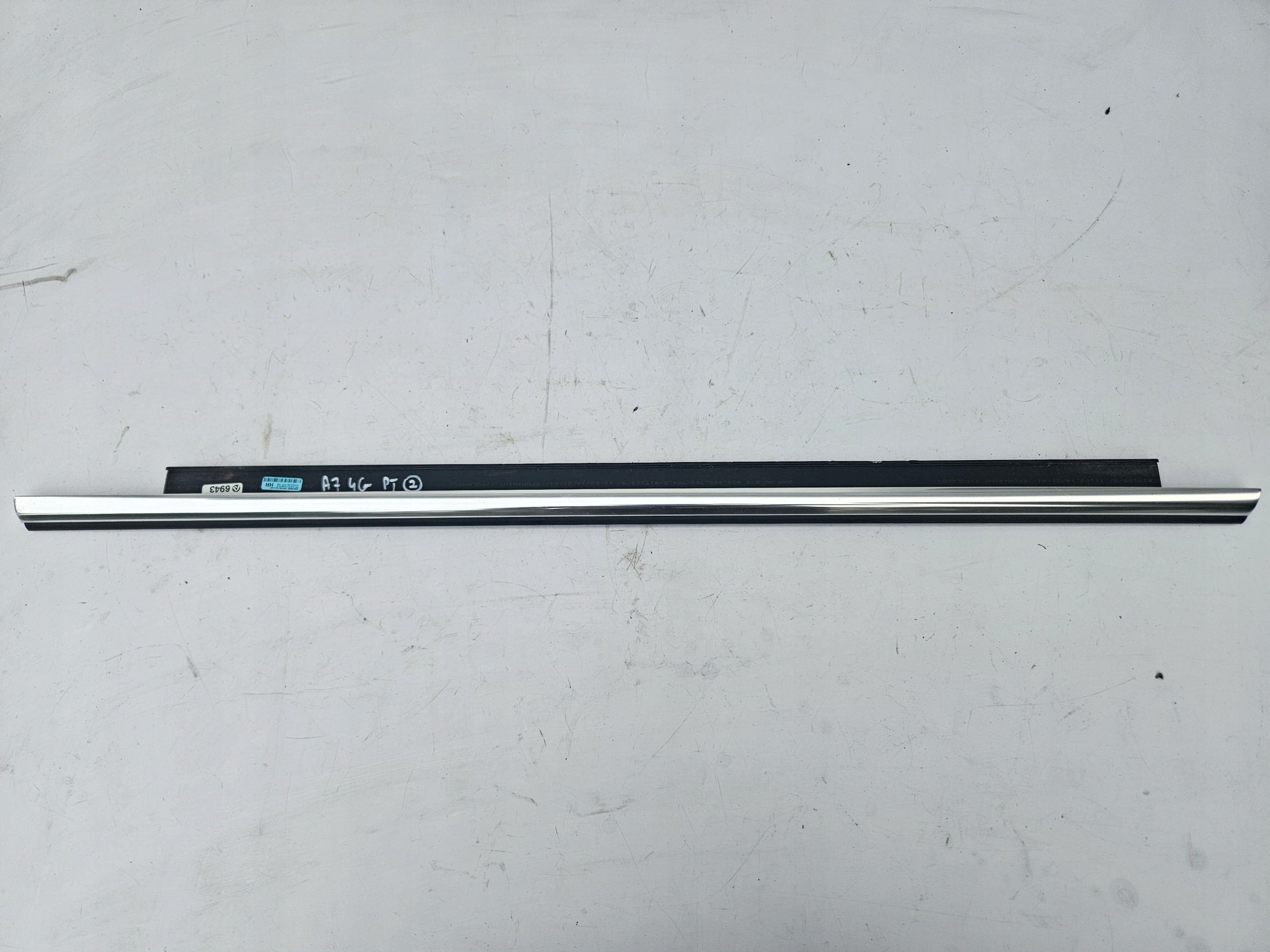 moulding dust door CHROM right rear right rear part AUDI A7 C7 4G