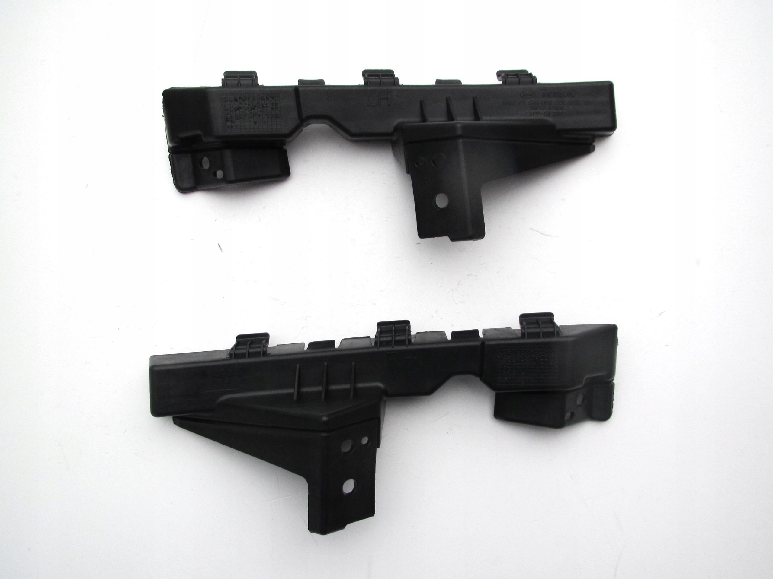 KIA CEED 2 2012 - ślizgi zderzak wspornik mocowanie L + R NOWE OE