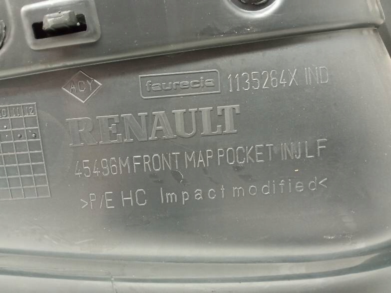 upholstery side left front driver´s front 5D Renault Clio IV (2012-)