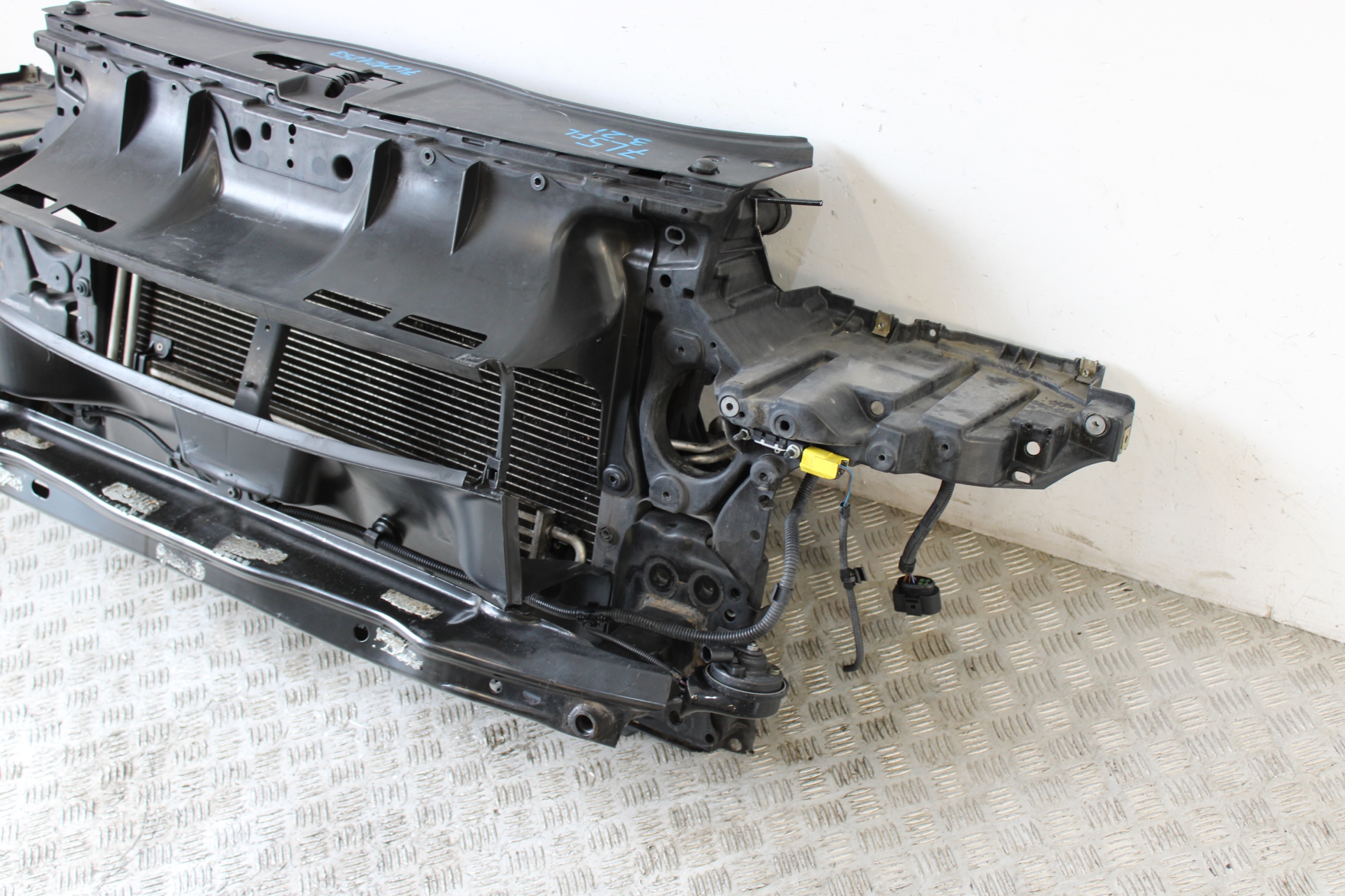 support panel for radiators front radiator pillar PORSCHE CAYENNE 7L5 3,2 BENZ