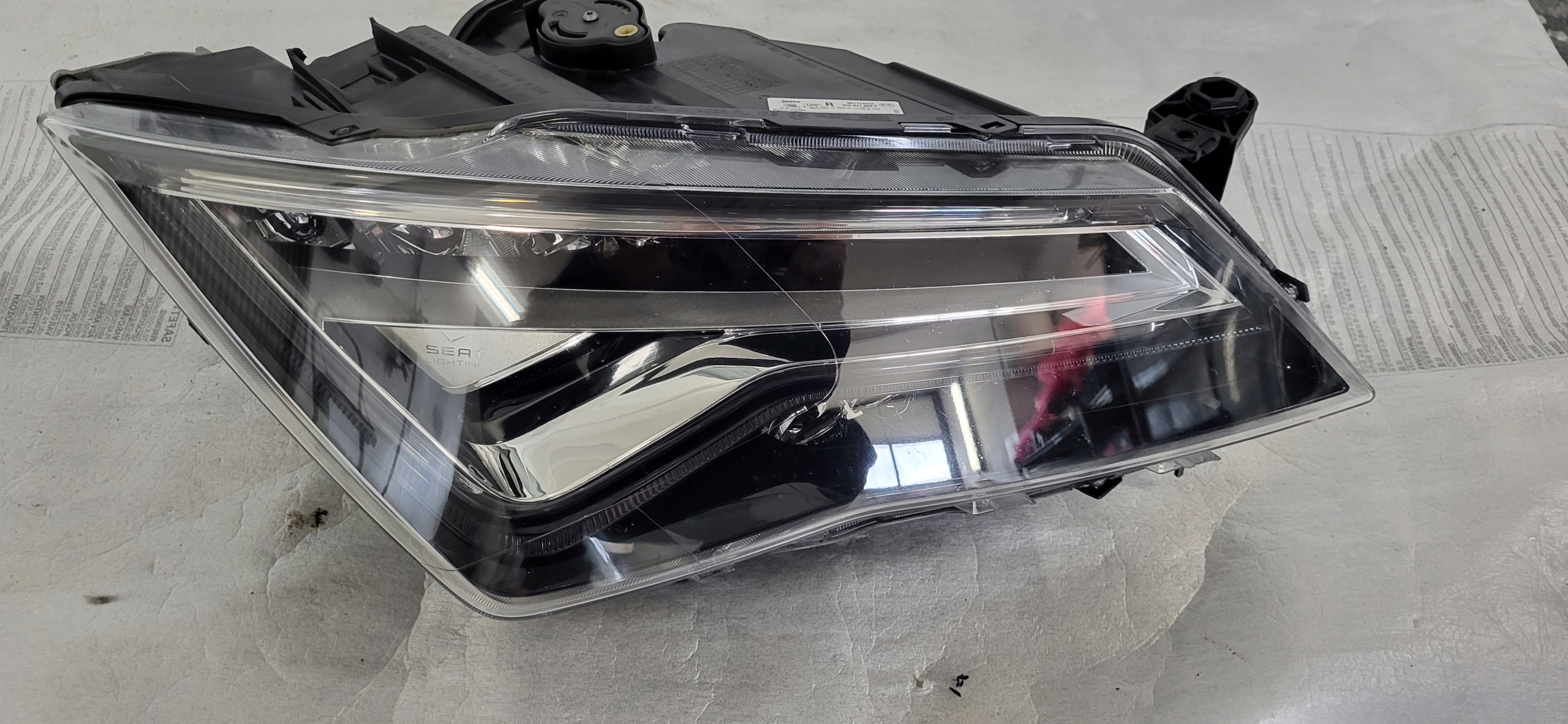 фара правая full led seat Ateca 2016-