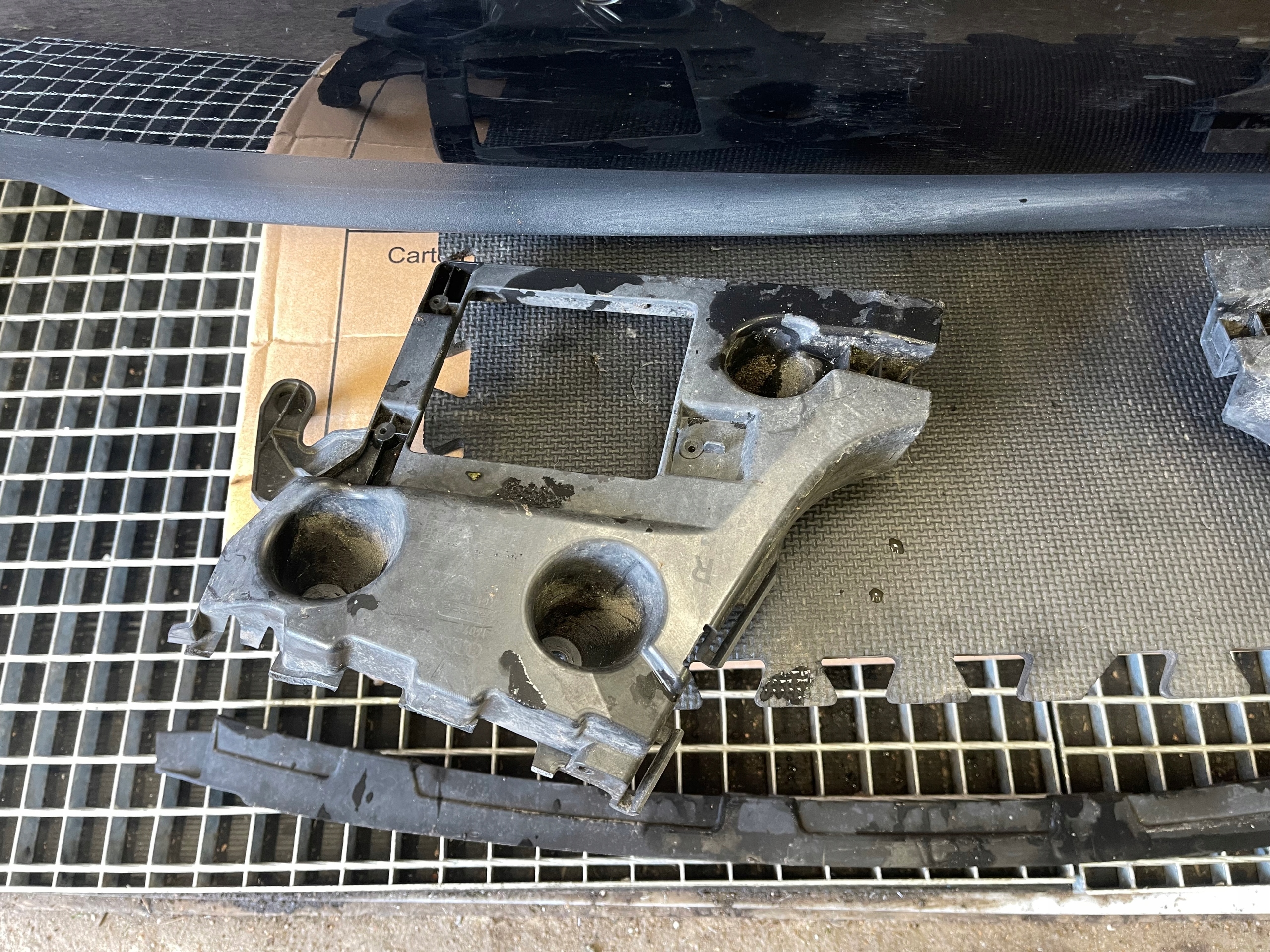 Stoßstange heck komplet 4 PDC AUDI A6 C7 LZ9Y Sedan