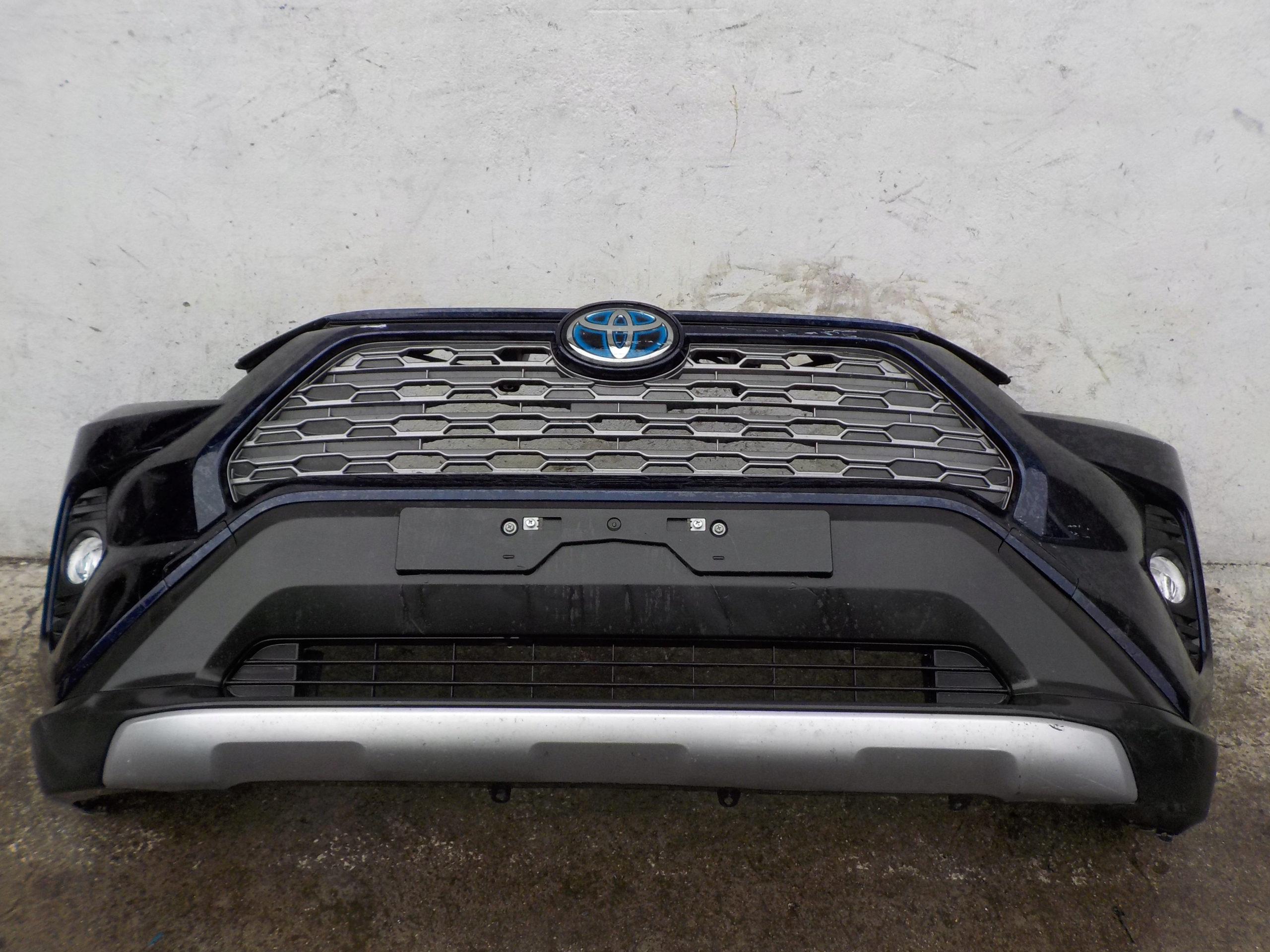 TOYOTA RAV4 V 19 - ZDERZAK PRZEDNI PRZÓD za 3800 zł z Wijewo - Allegro ...