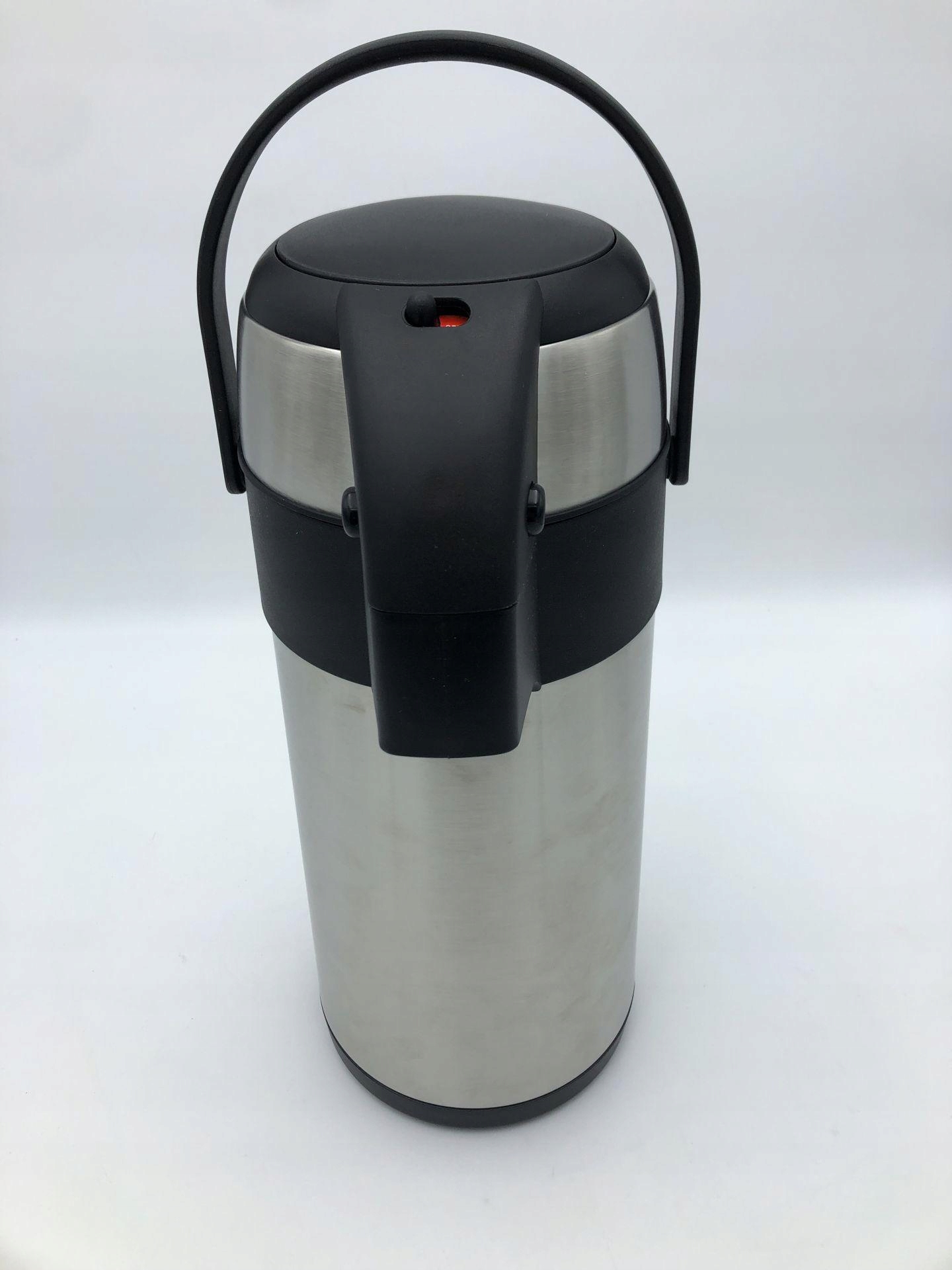 TERMOS NA NAPOJE AXENTIA AIRPOT 3 L SREBRNY Marka Axentia