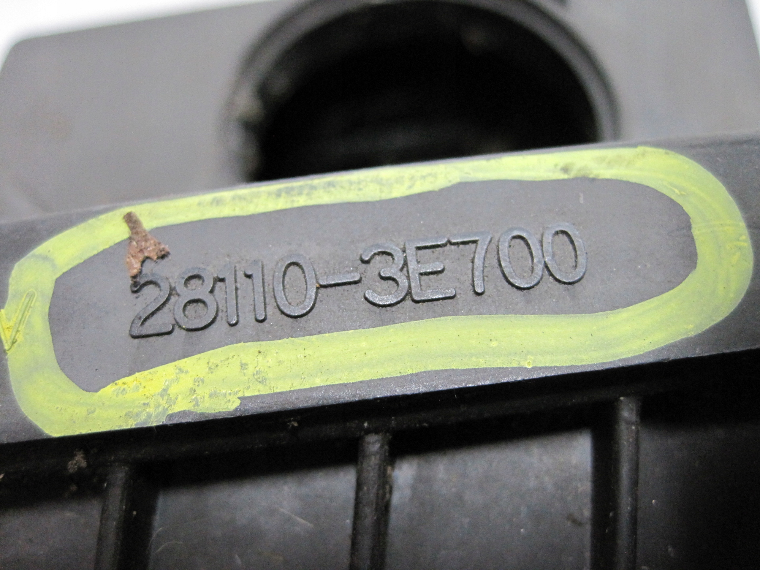 Gehäuse filter luft KIA SORENTO und 28110-3E700
