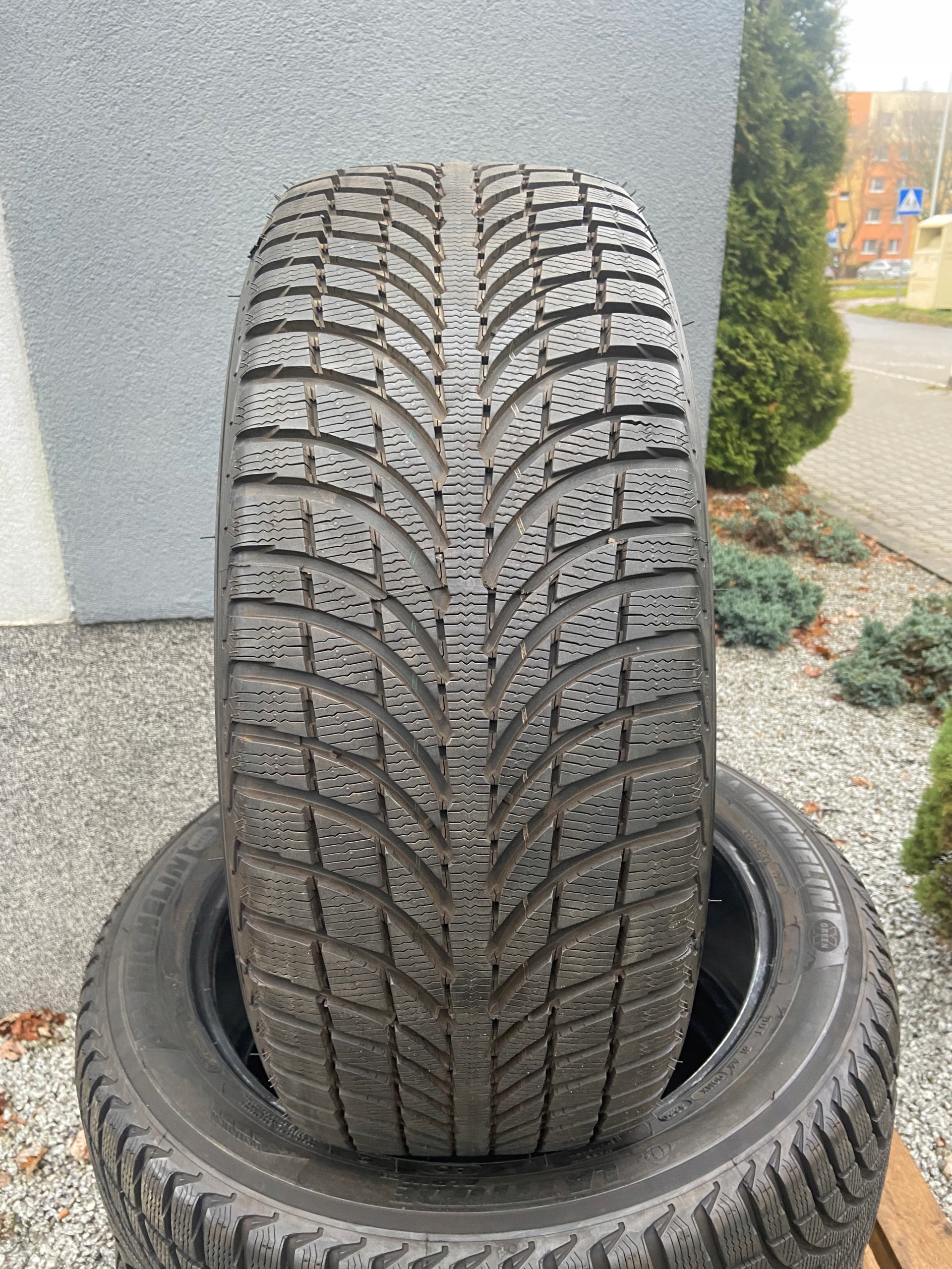 255 45R20 Michelin Latitude Alpin LA2 101V DOT2020