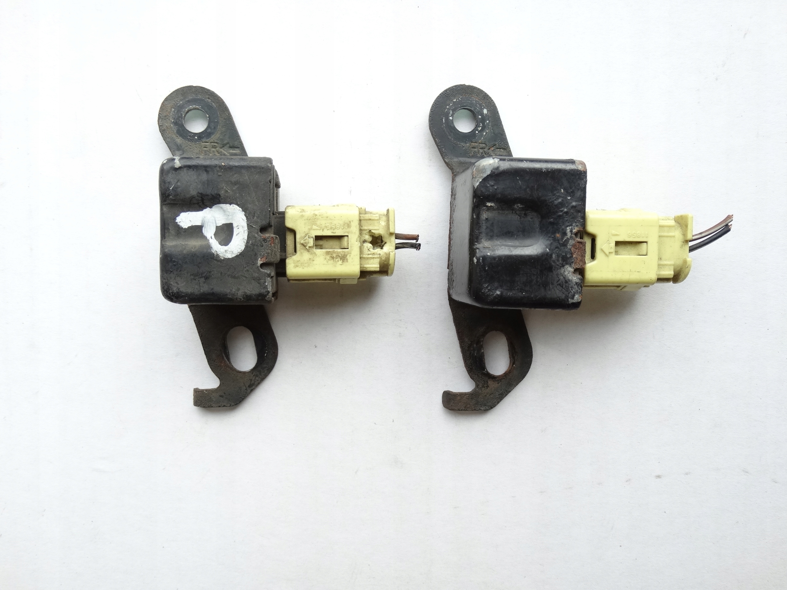 TOYOTA COROLLA E12 Crashsensor Drucksensor DENSO 89173-12090 Original