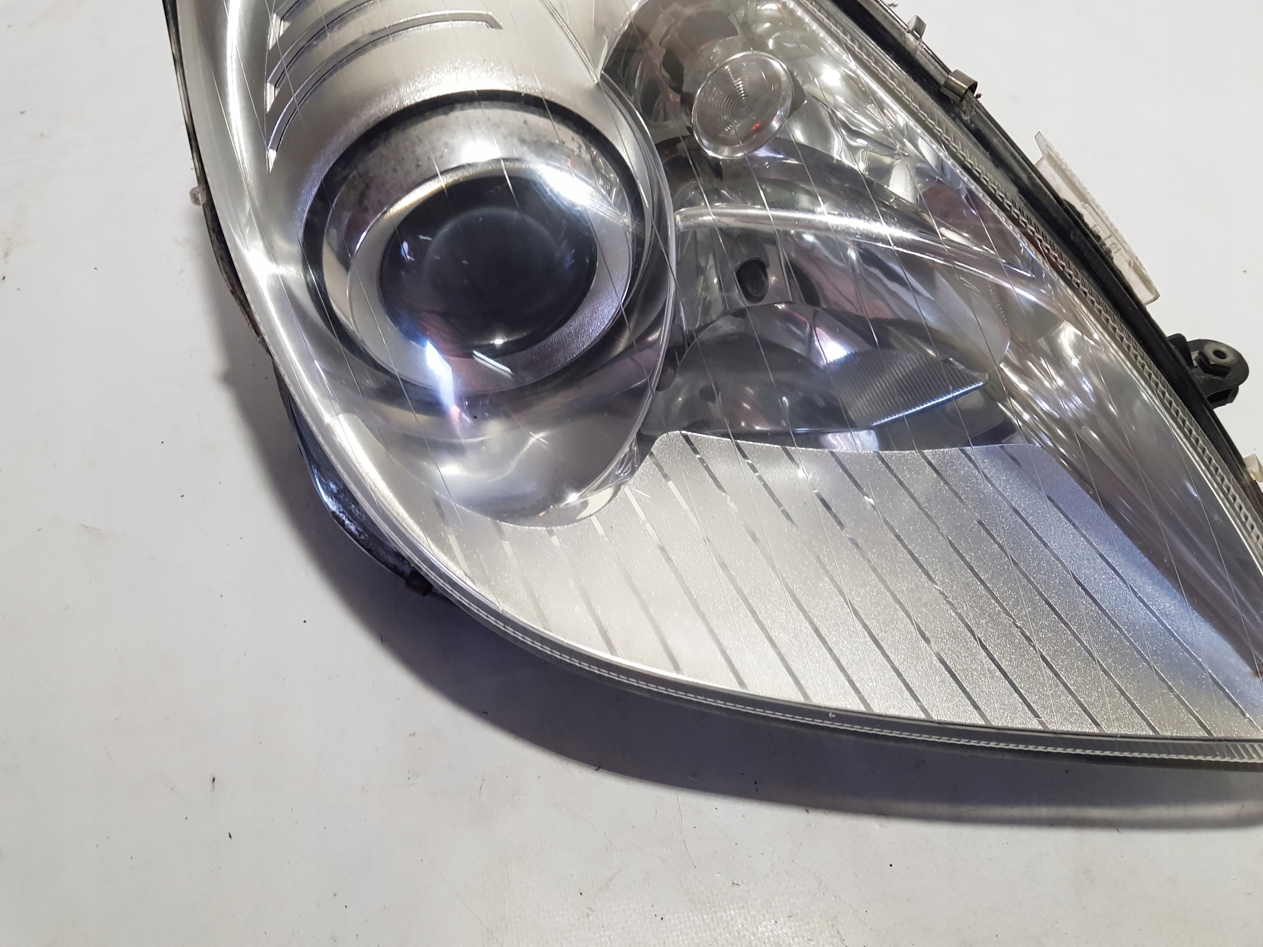 MERCEDES SLK R171 W171 light right front UK