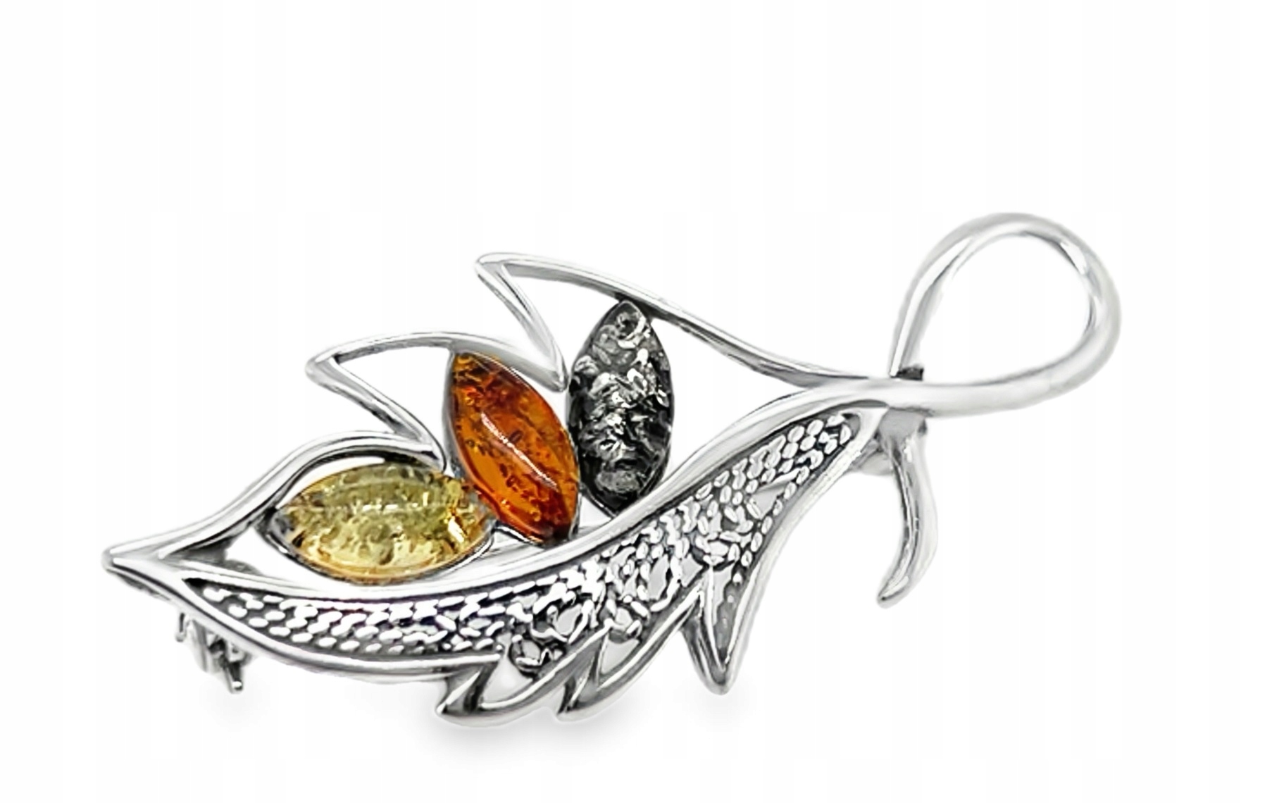 Brož stříbrná s přírodním baltským jantarem stříbro 925 List Film