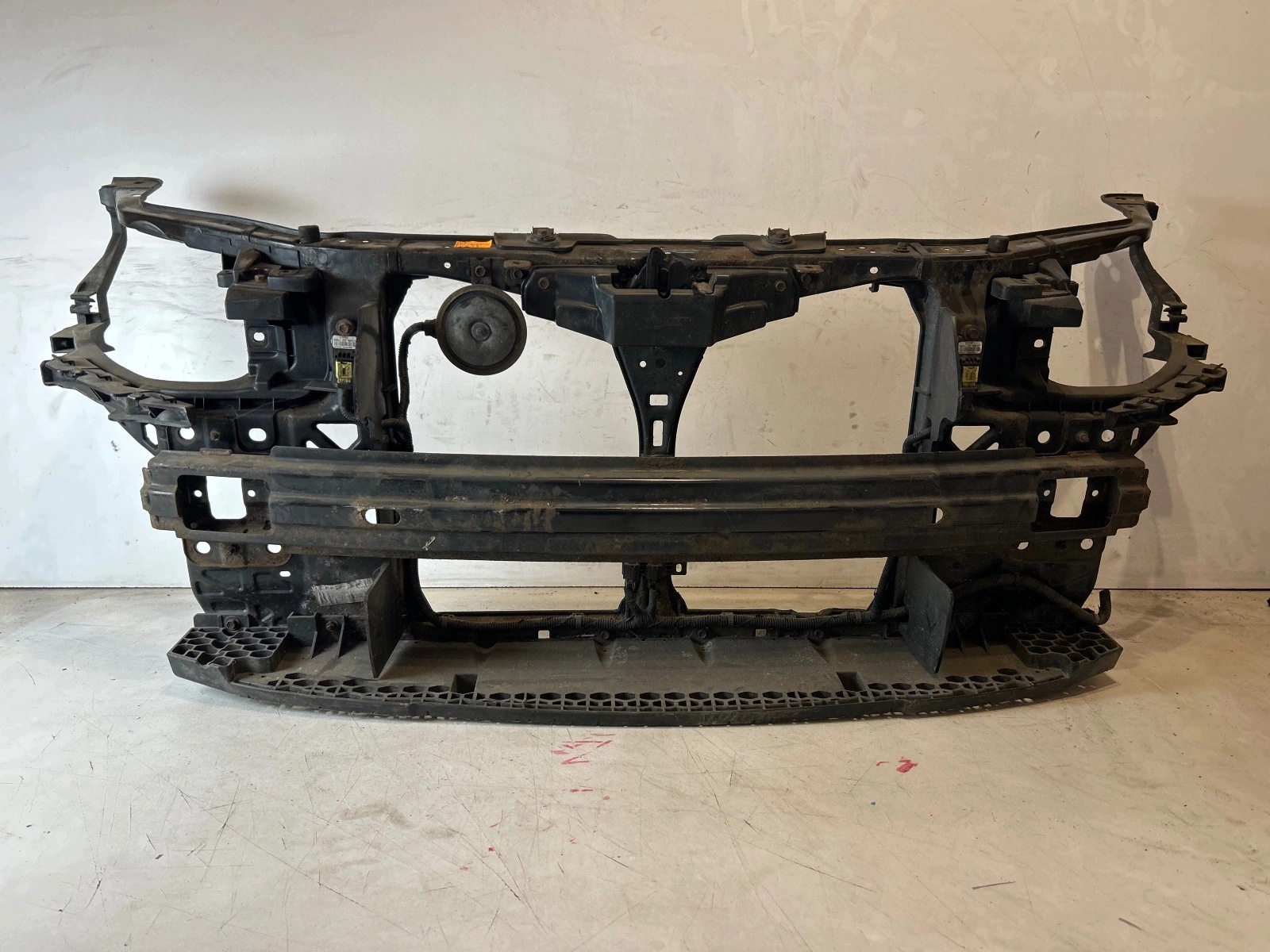 support panel for radiators pillar sider Kia Ceed and Lift 1.6 CRDI