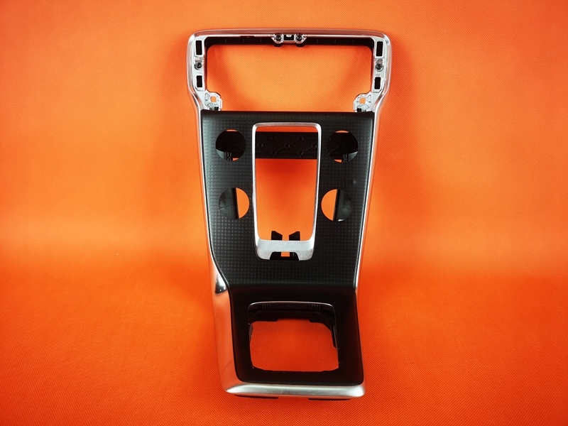 3501025y5cs 31307327 - Volvo V40 II LIFT декор центрального туннеля R Design