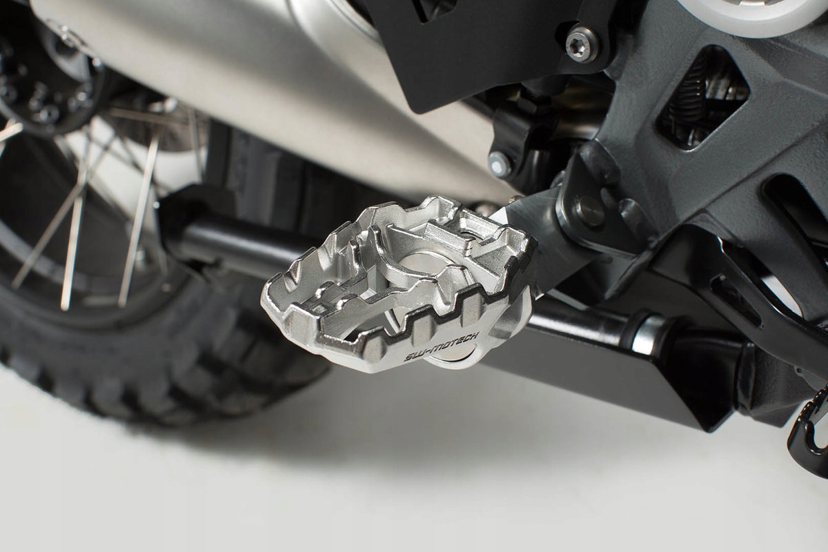 PODNOZKI EVO BMW R 1200 GS 2012 R 1250 GS 2018 Part number FRS 07 112 10302