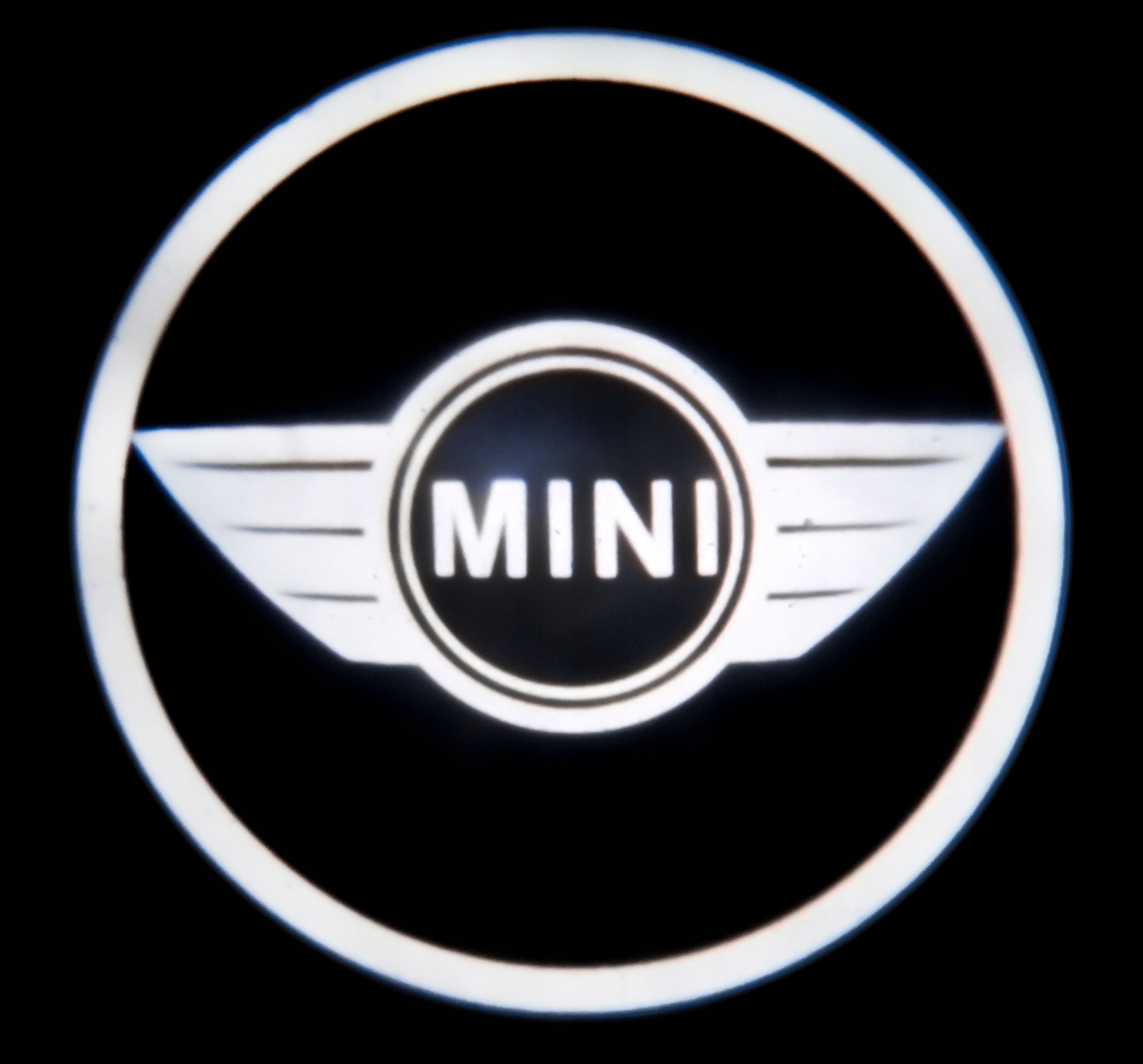 MINI Led Logo Projektor Lampka HD WSZYSTKIE MODELE Waga produktu z opakowaniem jednostkowym 0.2 kg