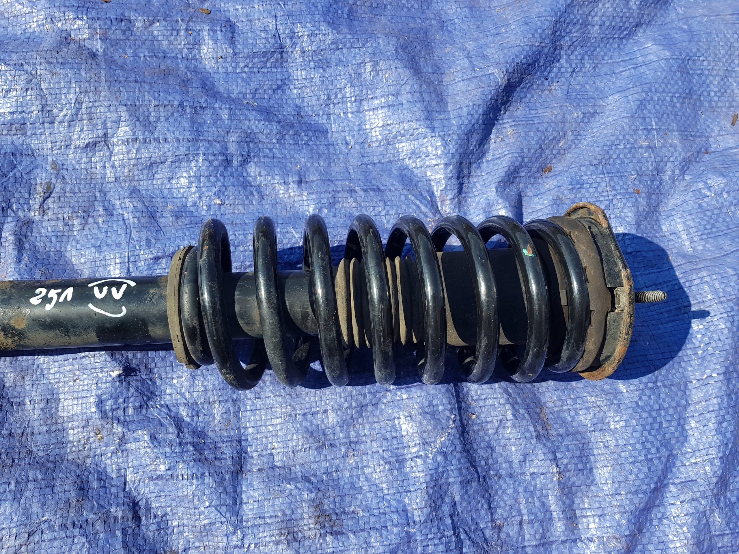 shock absorber front left right MERCEDES W251