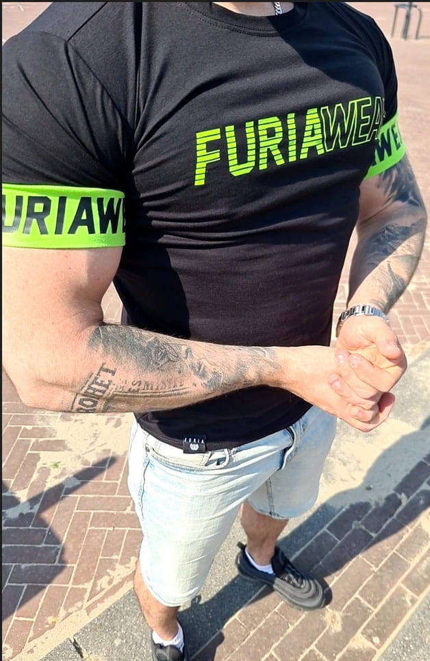 

Koszulka sportowa, czarna Furia Wear z seledynową