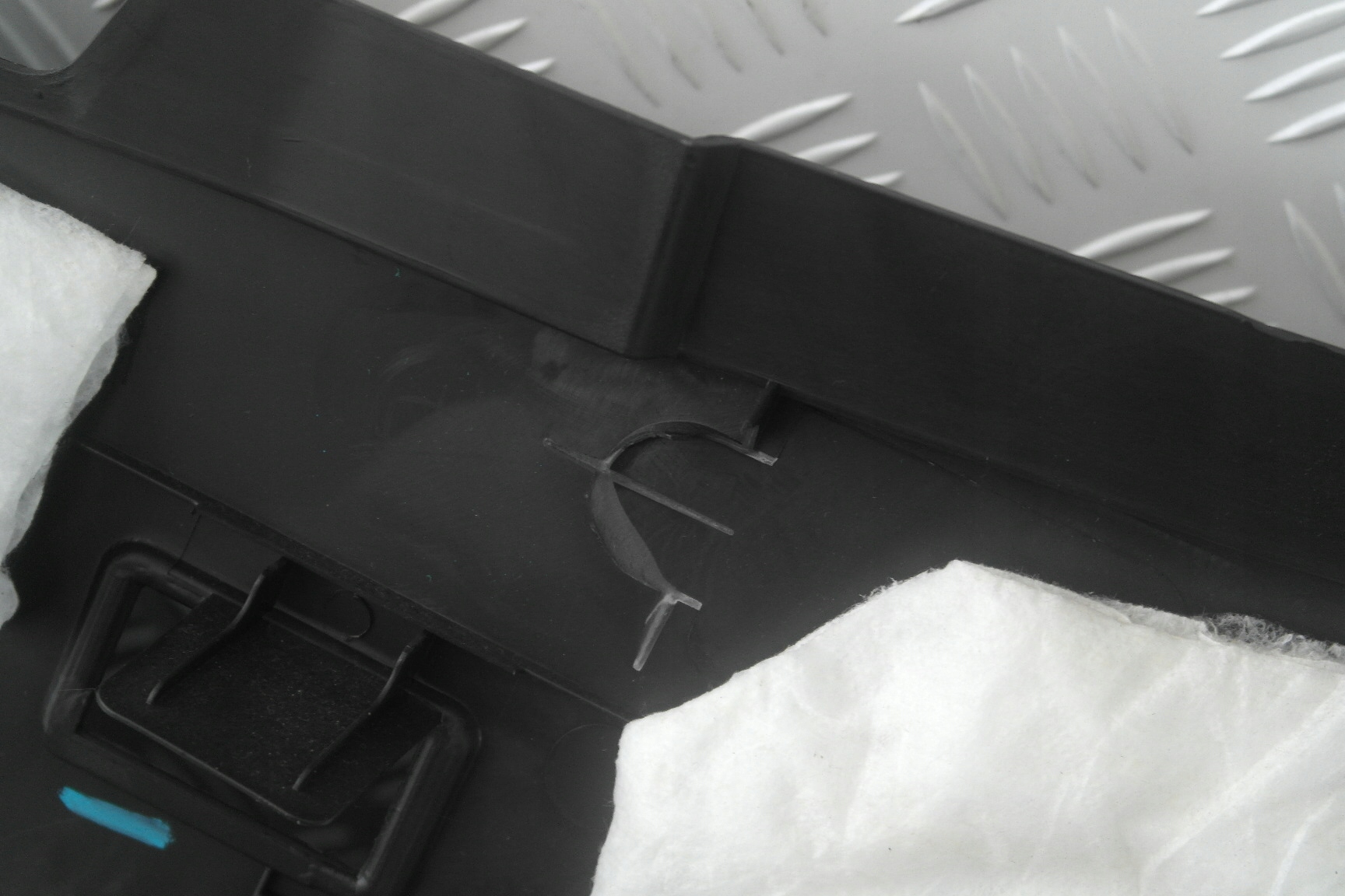 CHEVROLET ORLANDO and 10-18 boot upholstery left rear part OE