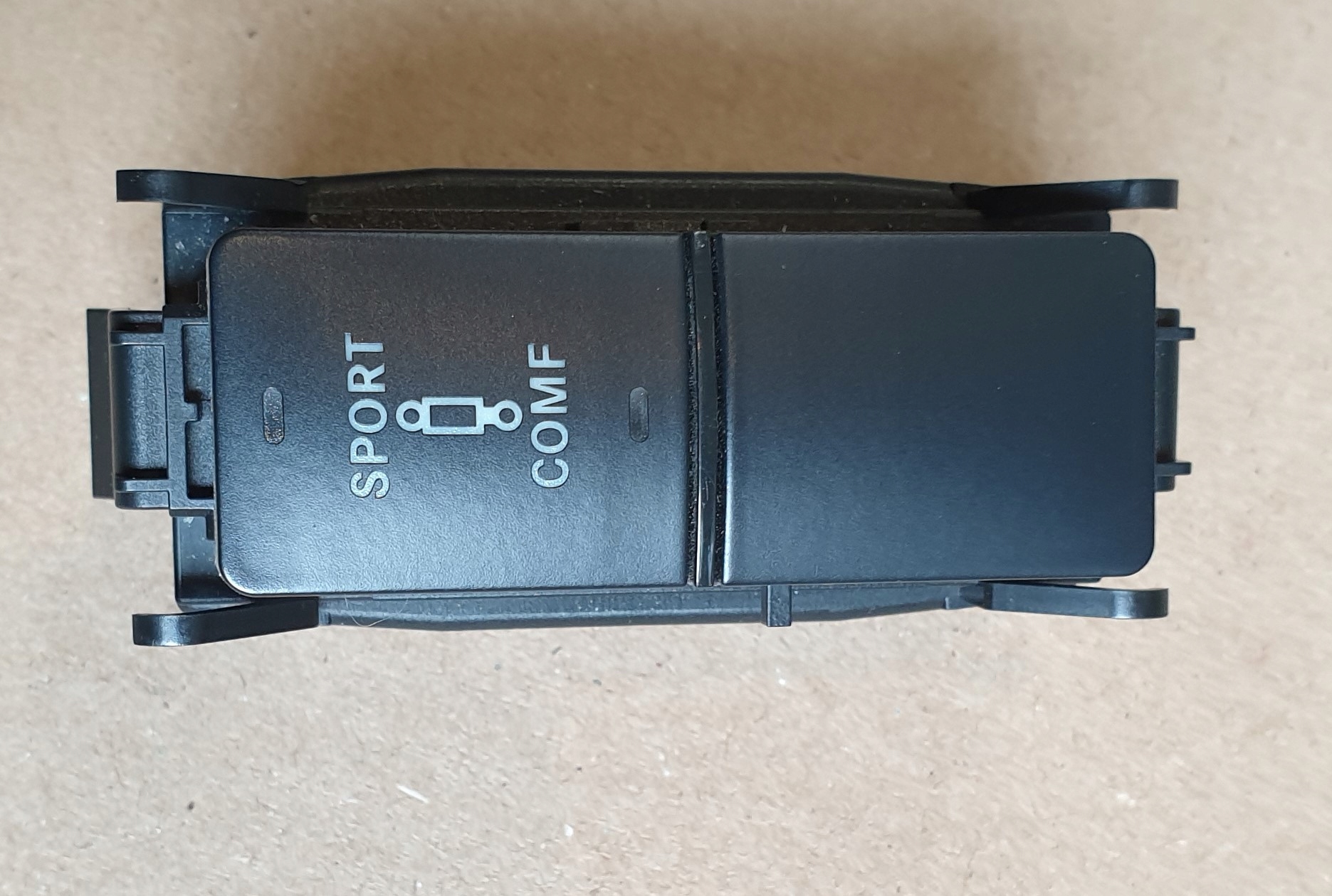 switch button SPORT COMF MERCEDES E W207 OE EU
