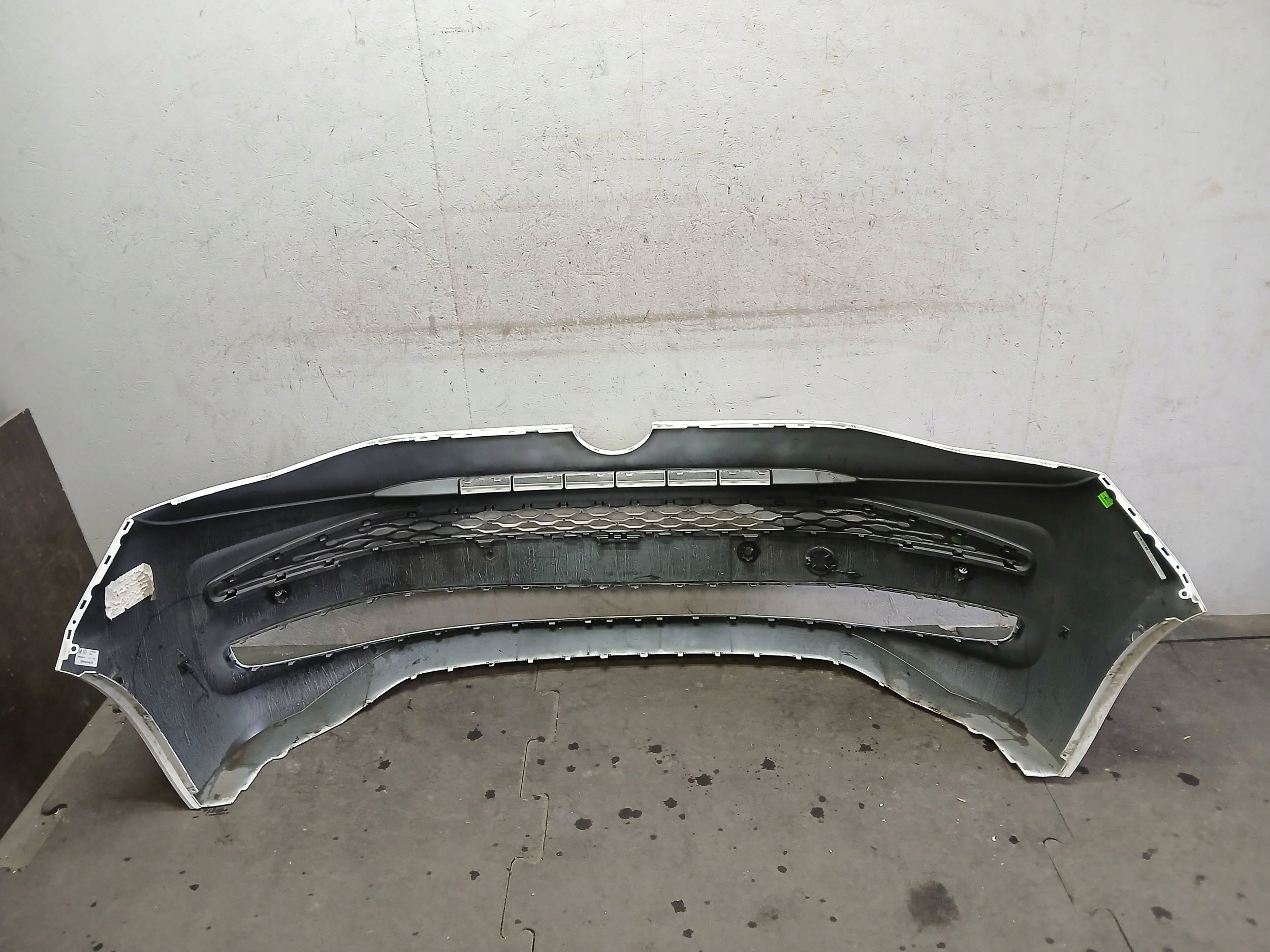 Paraurti Anteriore VW T7 T-7