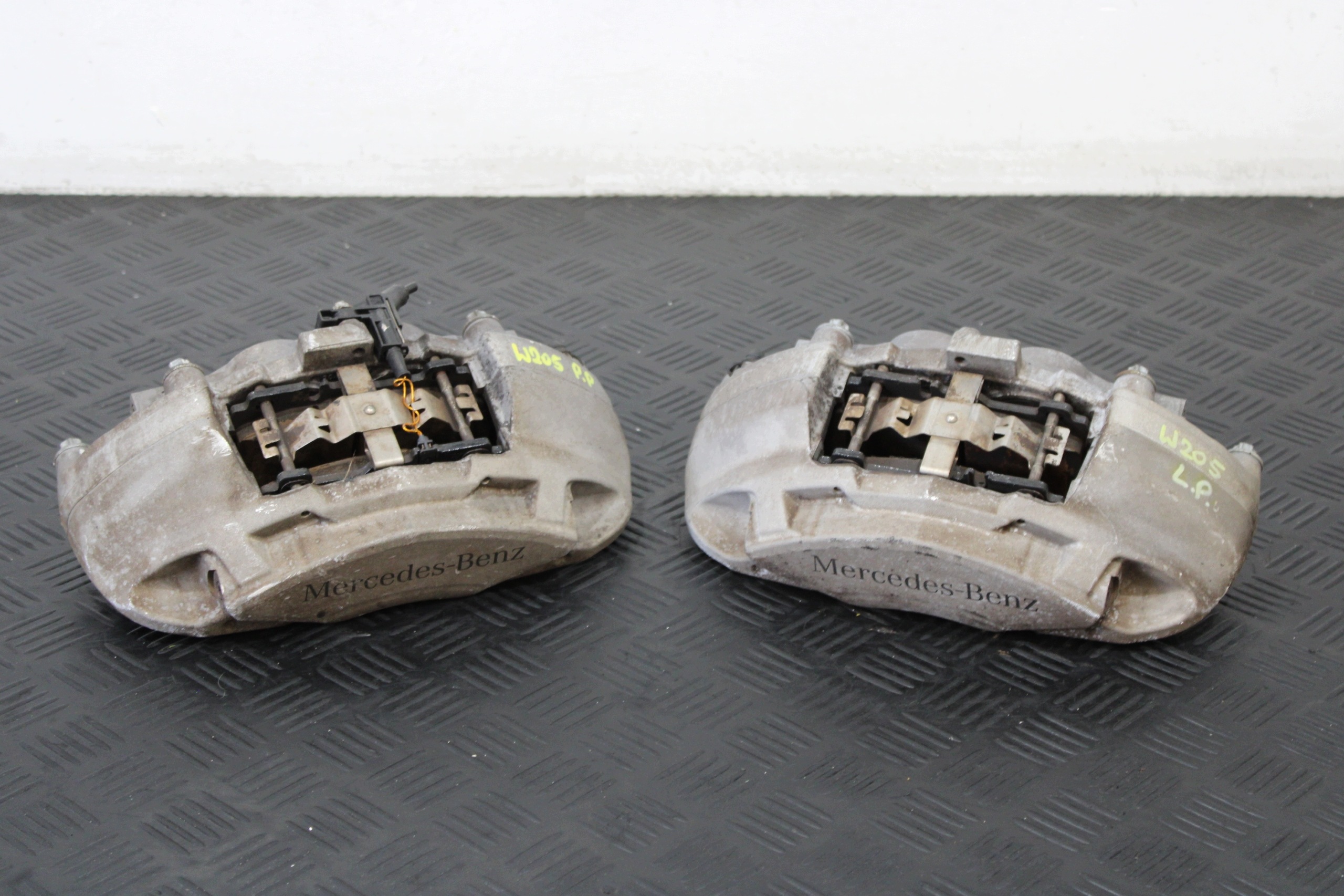 caliper brake front front MERCEDES C-KLASA W205