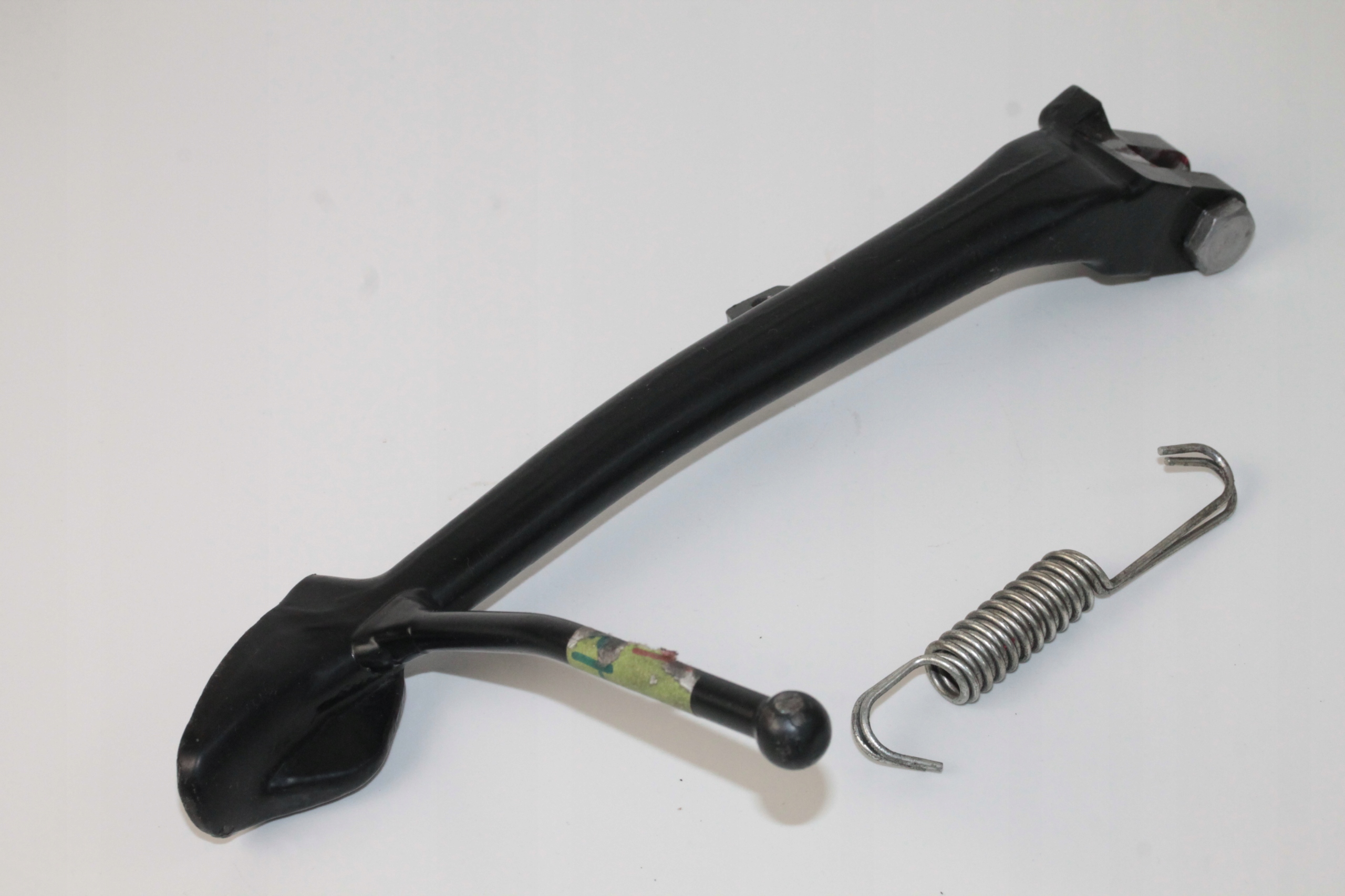 051 - TRIUMPH BONNEVILLE SE 900 БІЧНА ПІДНІЖКА