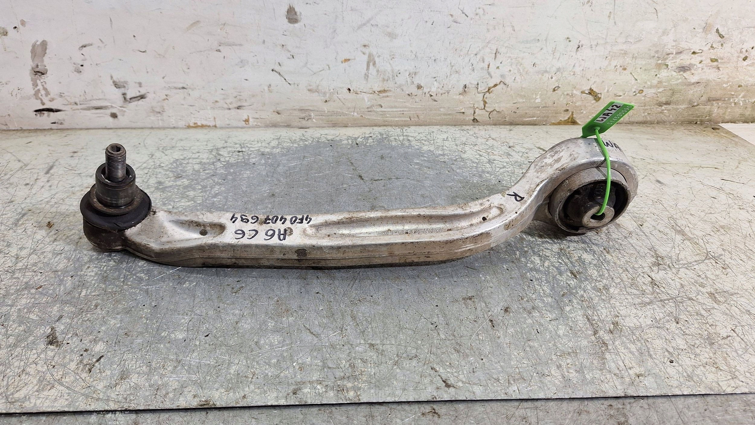 Querlenker rechts vorne 4F0407694B AUDI A6 C6