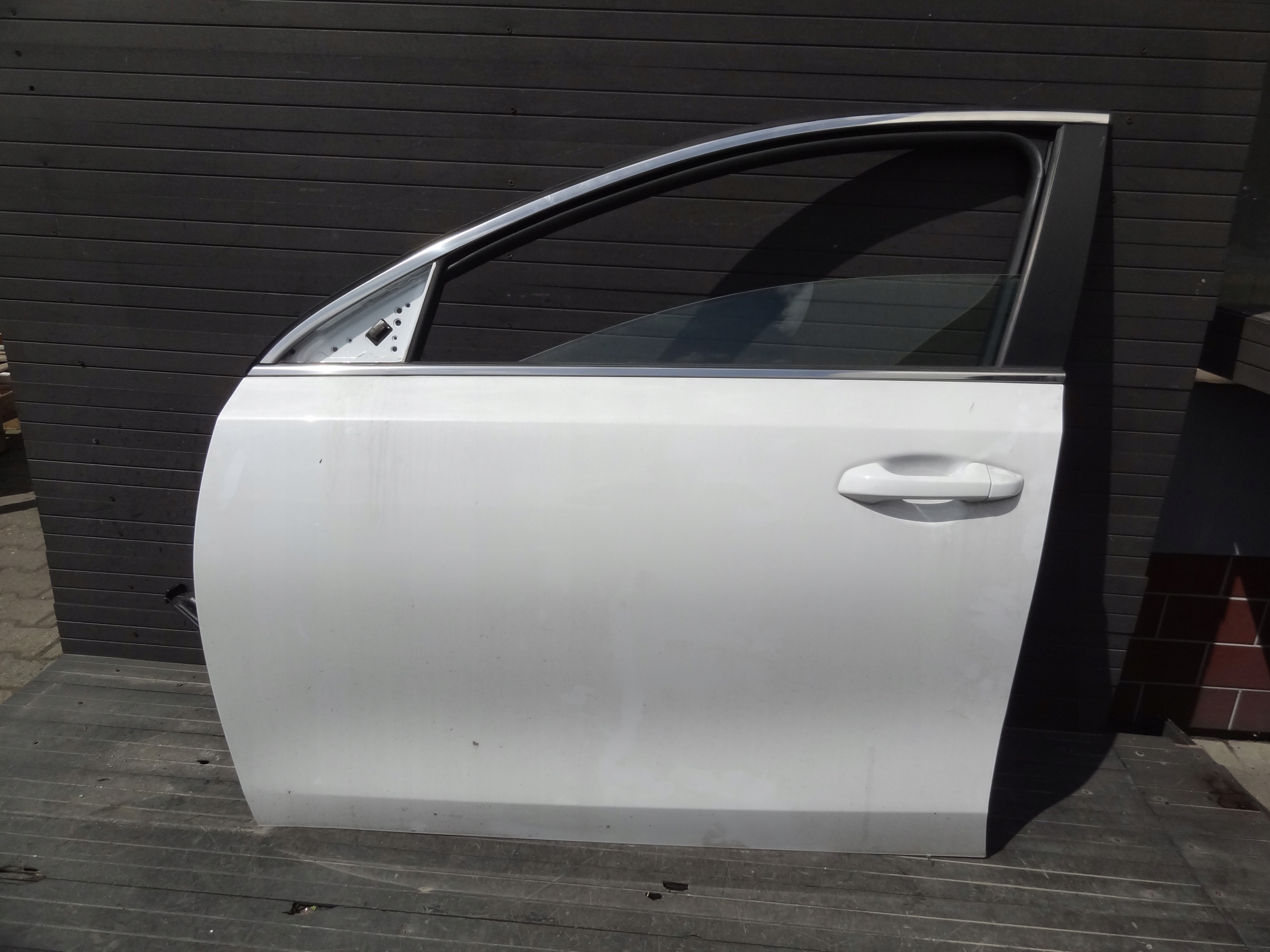 KIA CEED III 2023 HATCHBACK DRZWI PRZEDNIE LEWE KOMPLETNE ORYGINAL