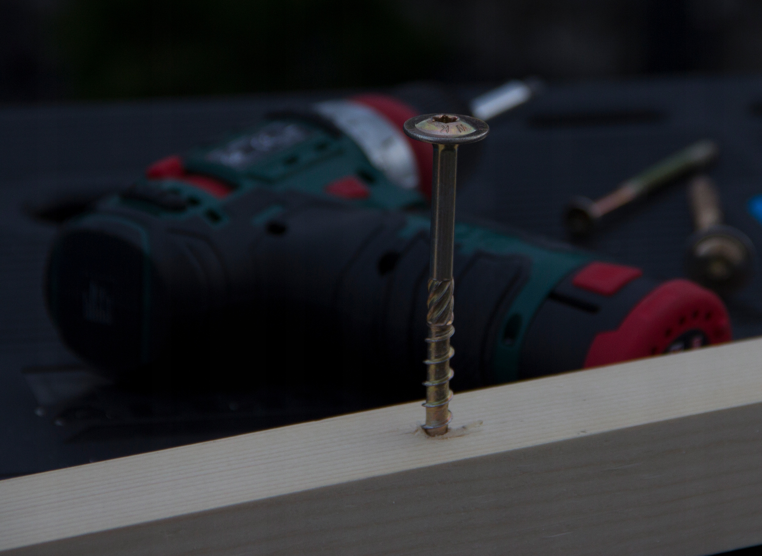 WKRĘTY CIESIELSKIE 8x120 TORX ŁEB TALERZOWY 50szt Stan opakowania oryginalne