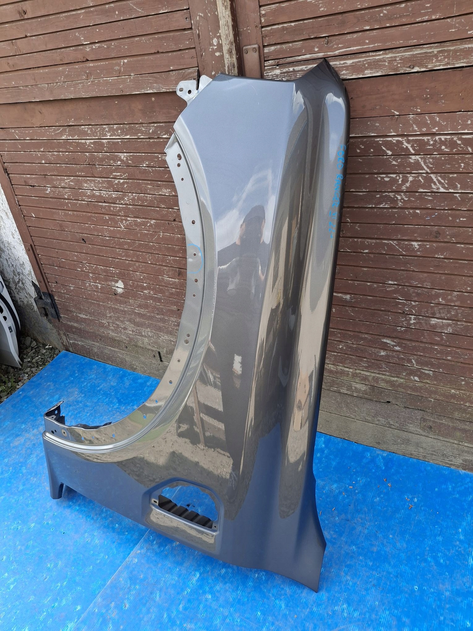 fender left front FORD RANGER VI 2022R->