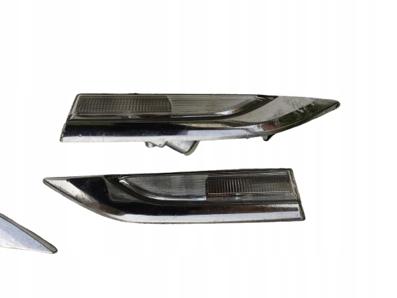 поворотник правый крыла vw T6 16-19
