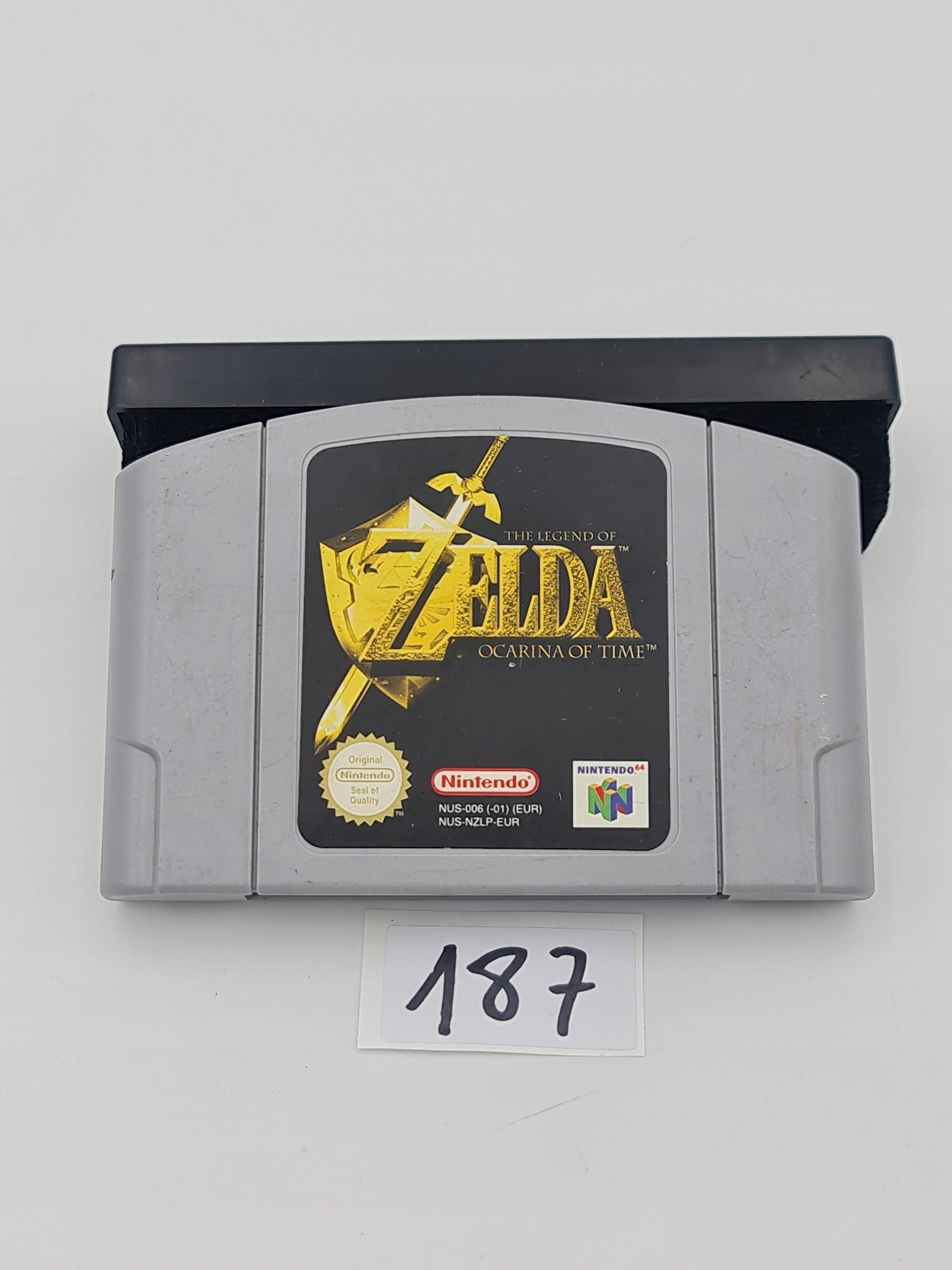 NINTENDO 64 THE LEGEND OF ZELDA OCARINA OF TIME Producent Nintendo
