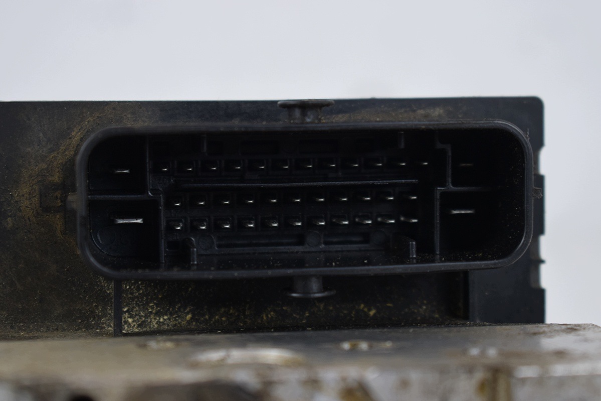 pump ABS * HYUNDAI SANTA FE II 0265230759 58910-2B650