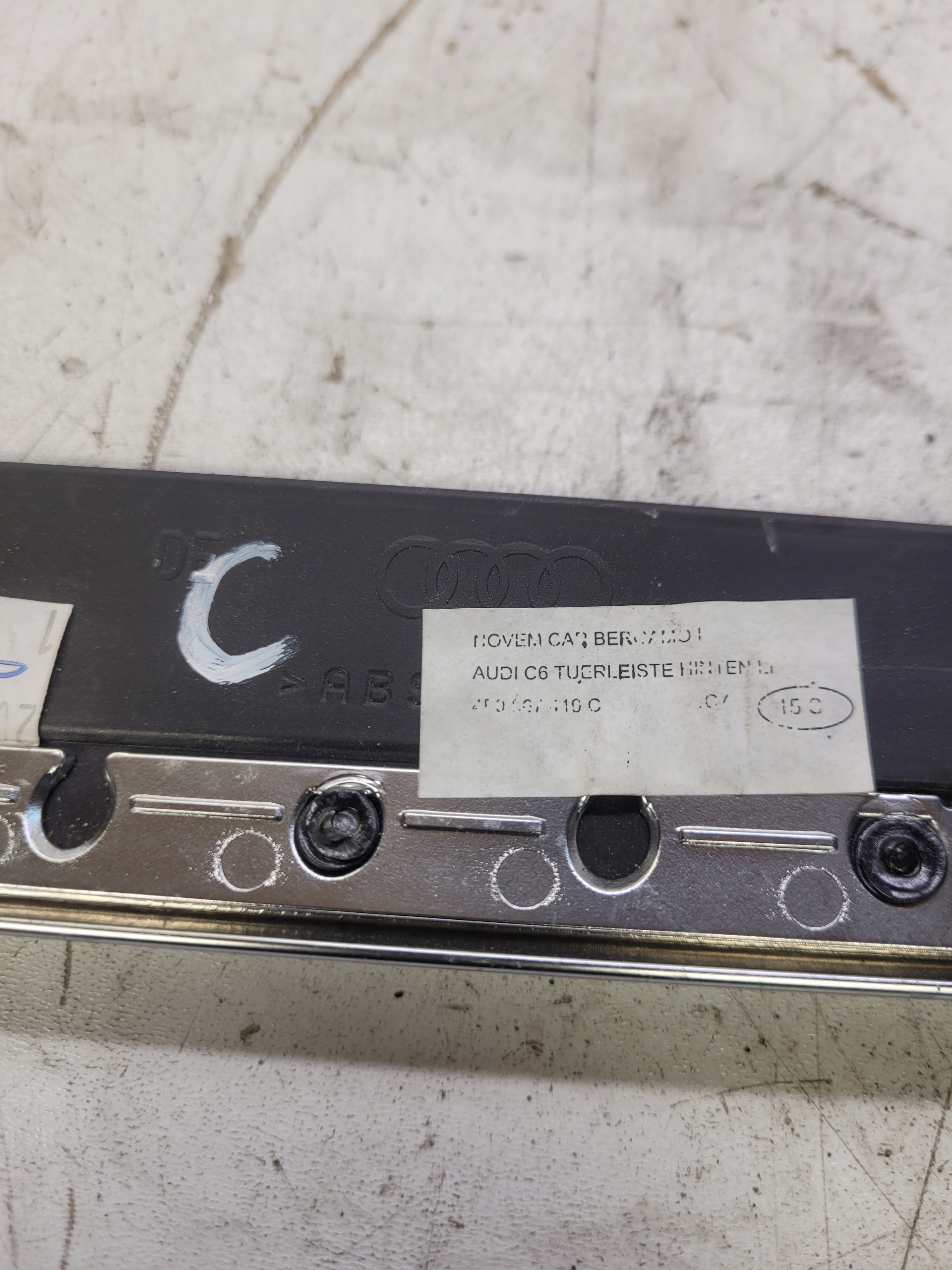 DEKOR door right front AUDI A6 C6 4F0867419C