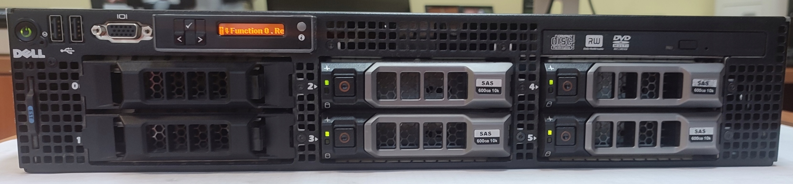 DELL PowerEdge R710 Intel XEON X5687 1x3.60GHz 24GB RAM 4x600GB SAS DELL