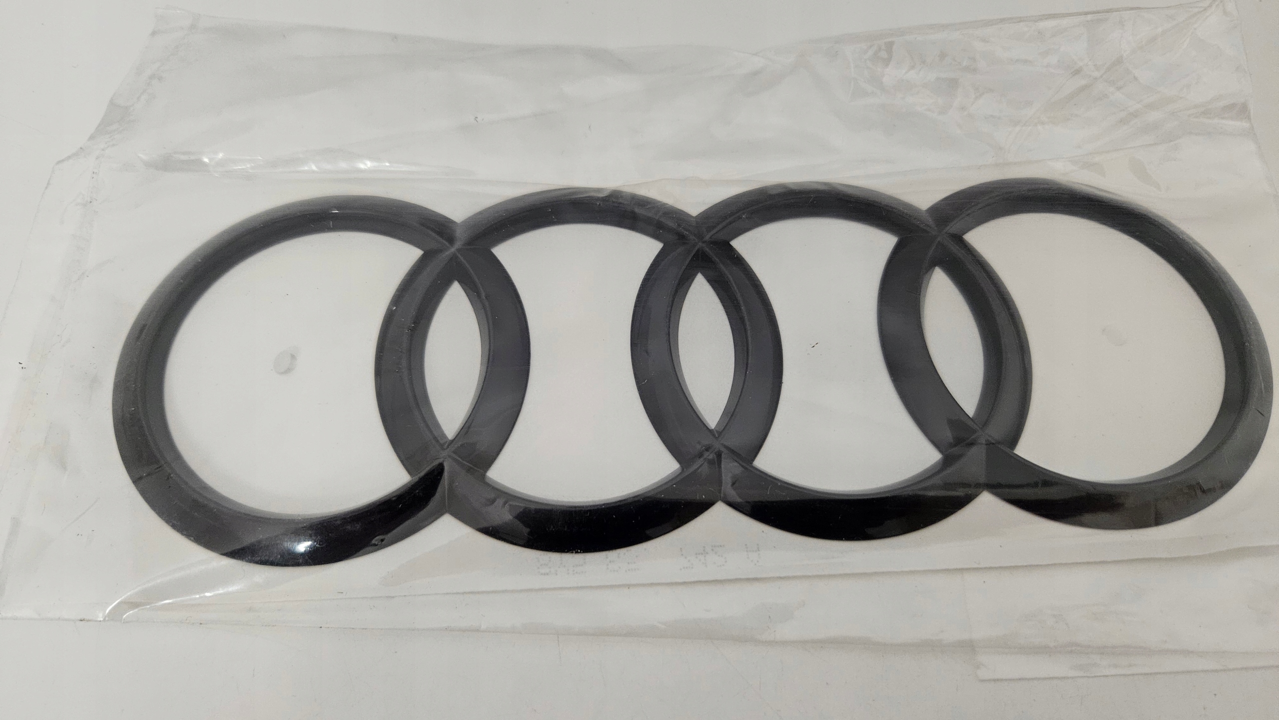 Audi A3 Emblém Znak Zadná 8Y5853742A T94
