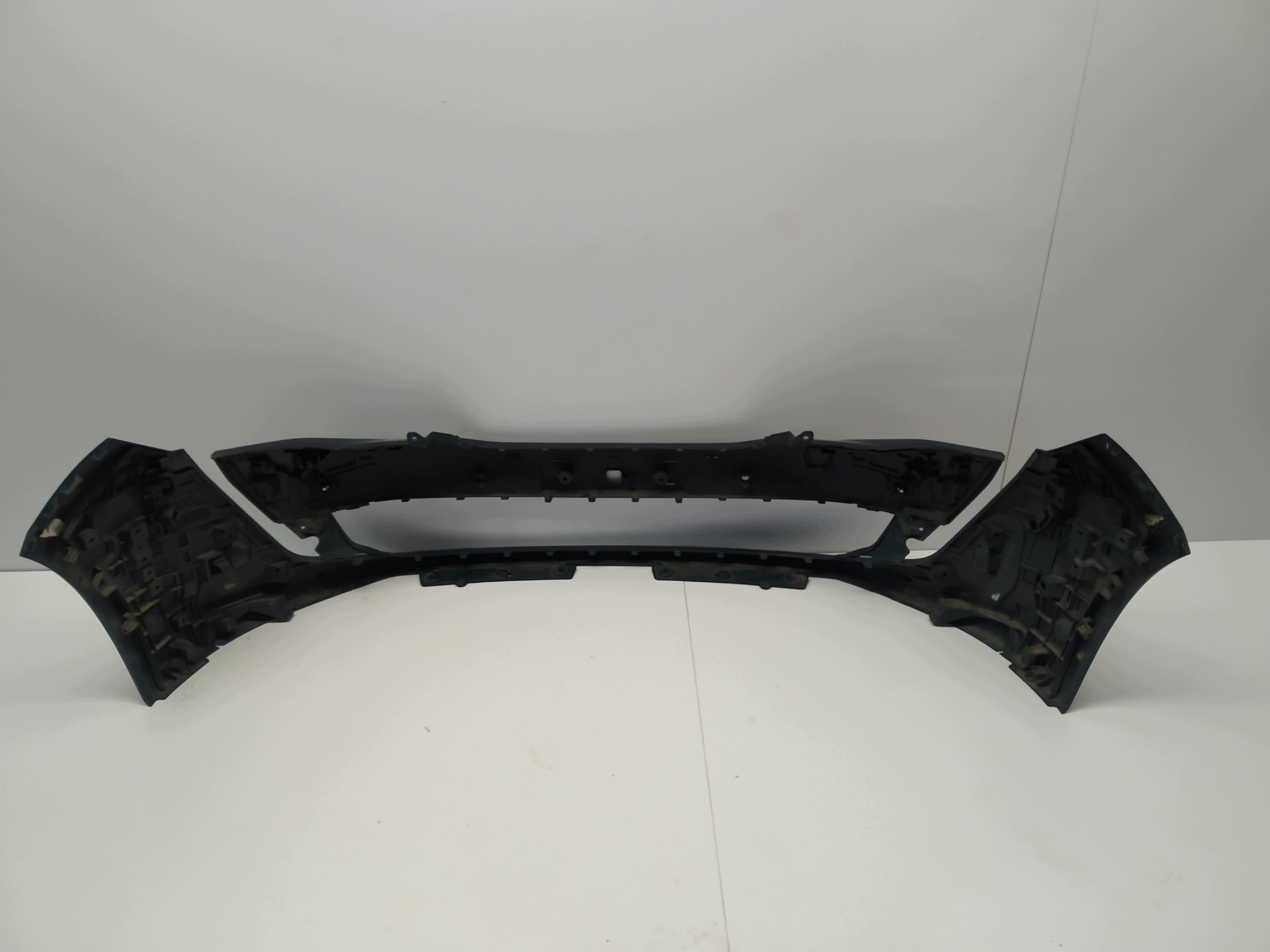 2018r + Peugeot 508 II bumper front original front below 4 PDC