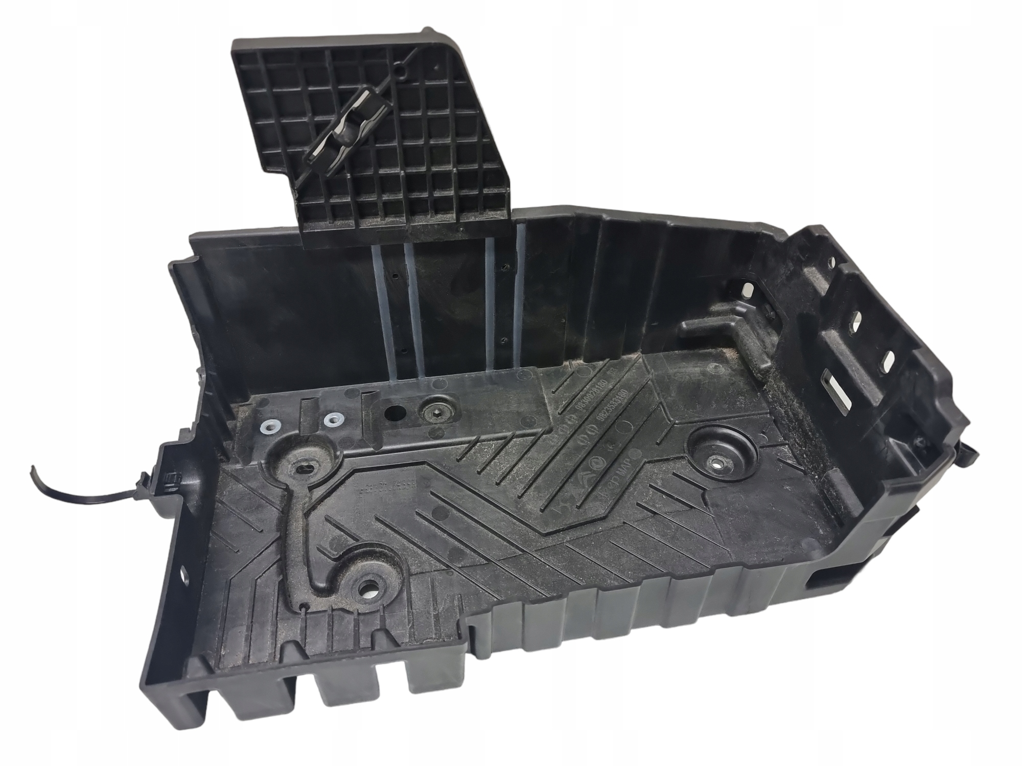 ПЕЖО 208 II ПІДСТАВА БАТАРЕЇ 9830928180