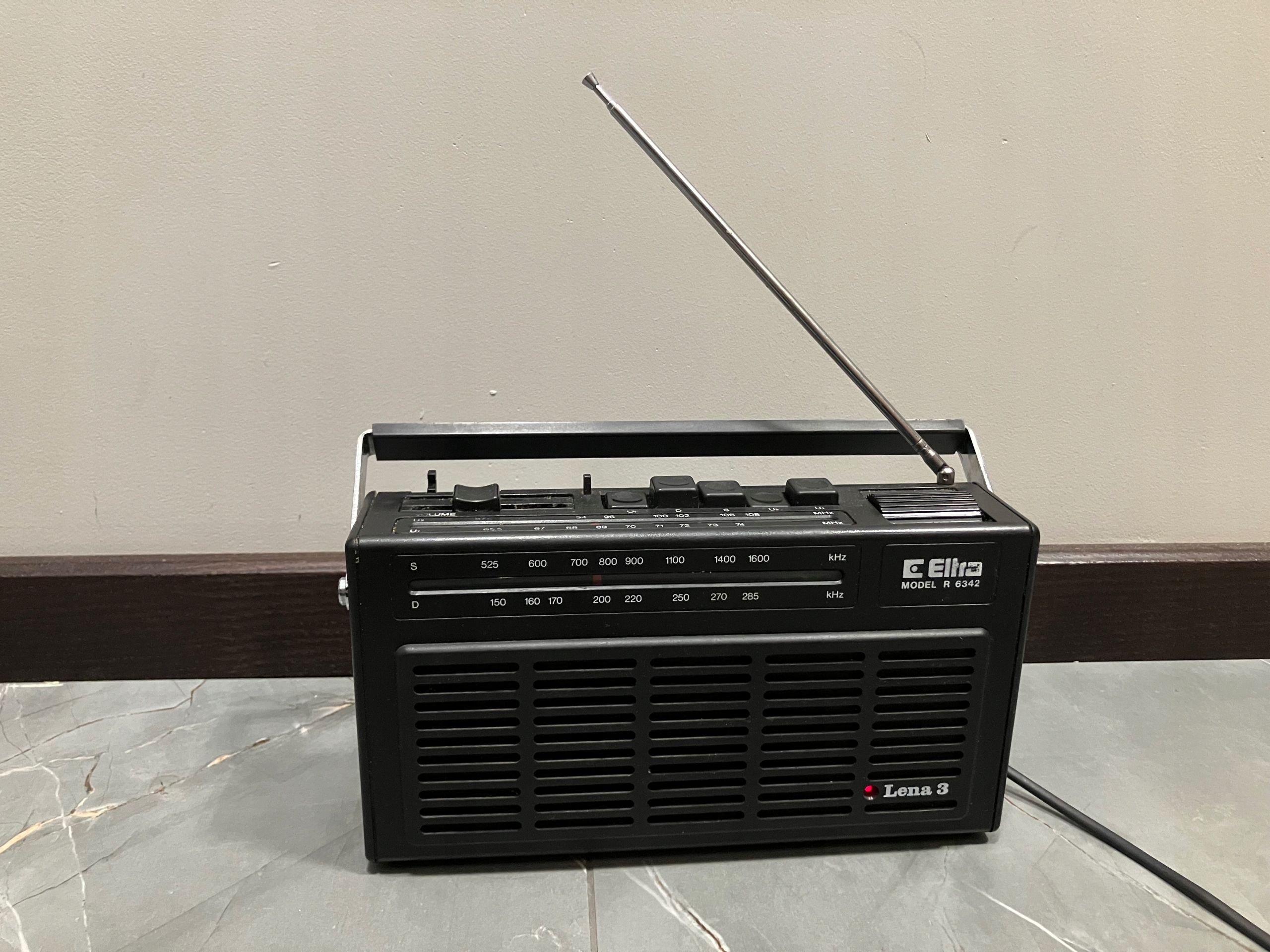 Radio Eltra Lena 3 R-6342 Unitra
