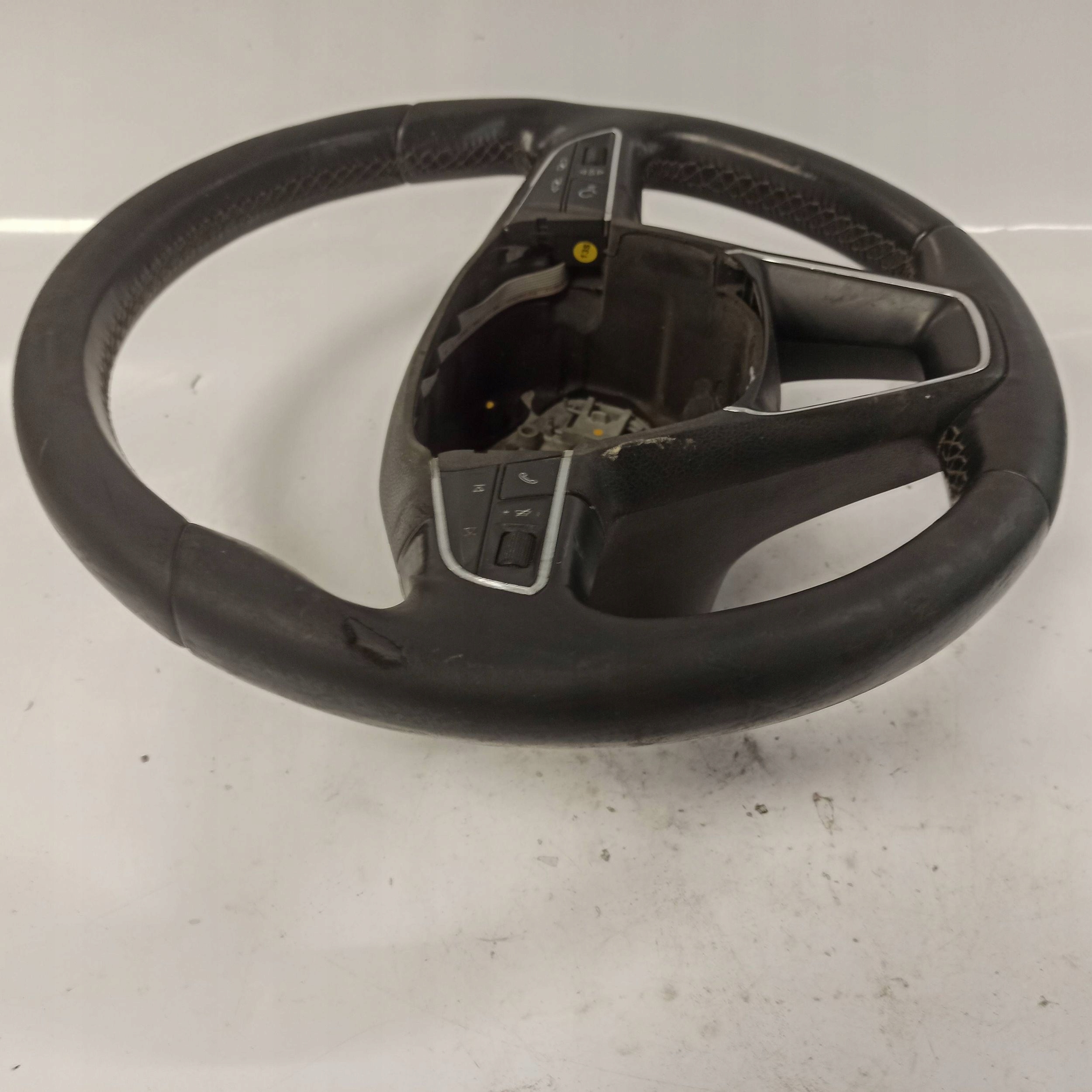 seat Leon III руль кожанная 5F0419091L