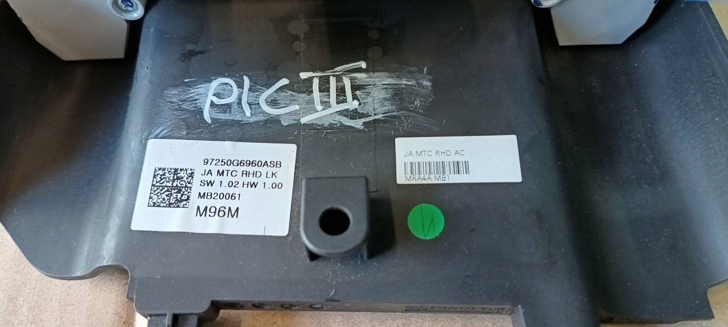 Unite commande clima Bouches buses KIA PICANTO III 2019R 97250-G6960