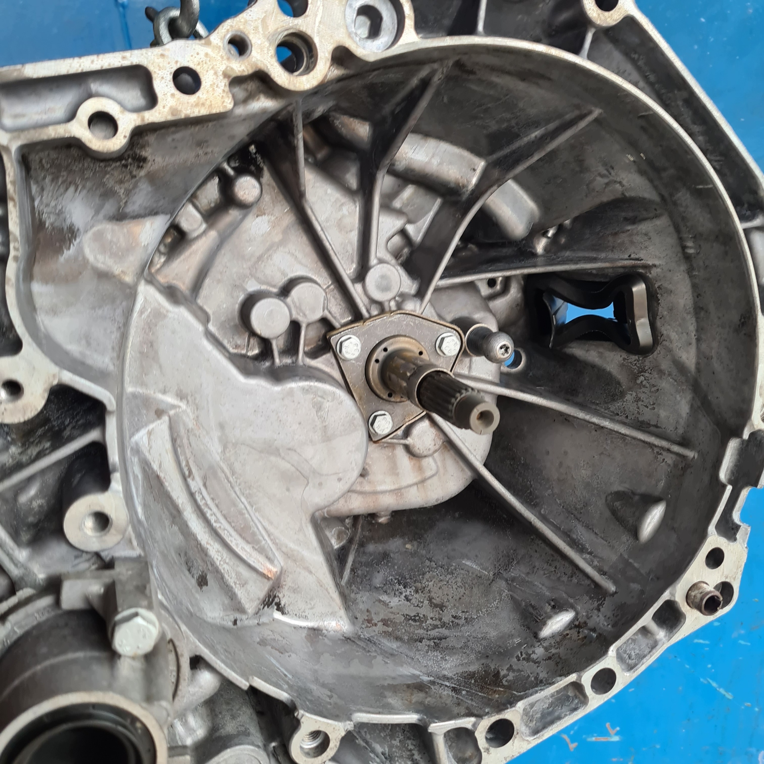 getriebe 20V243 1.5 BLUEHDI