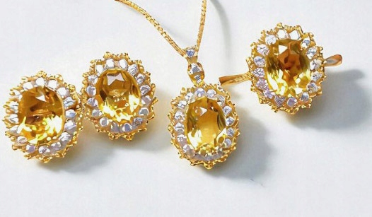 Komplet Zlatý náhrdelník Náušnice Prstýnek Vintage Jantar Zirkony